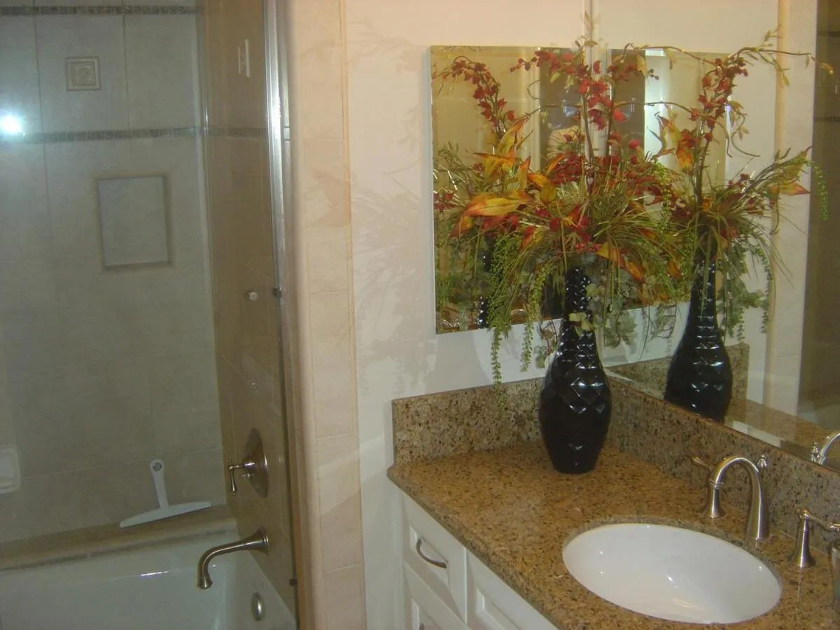 3 Bedroom 2 Bath Beachfront Home