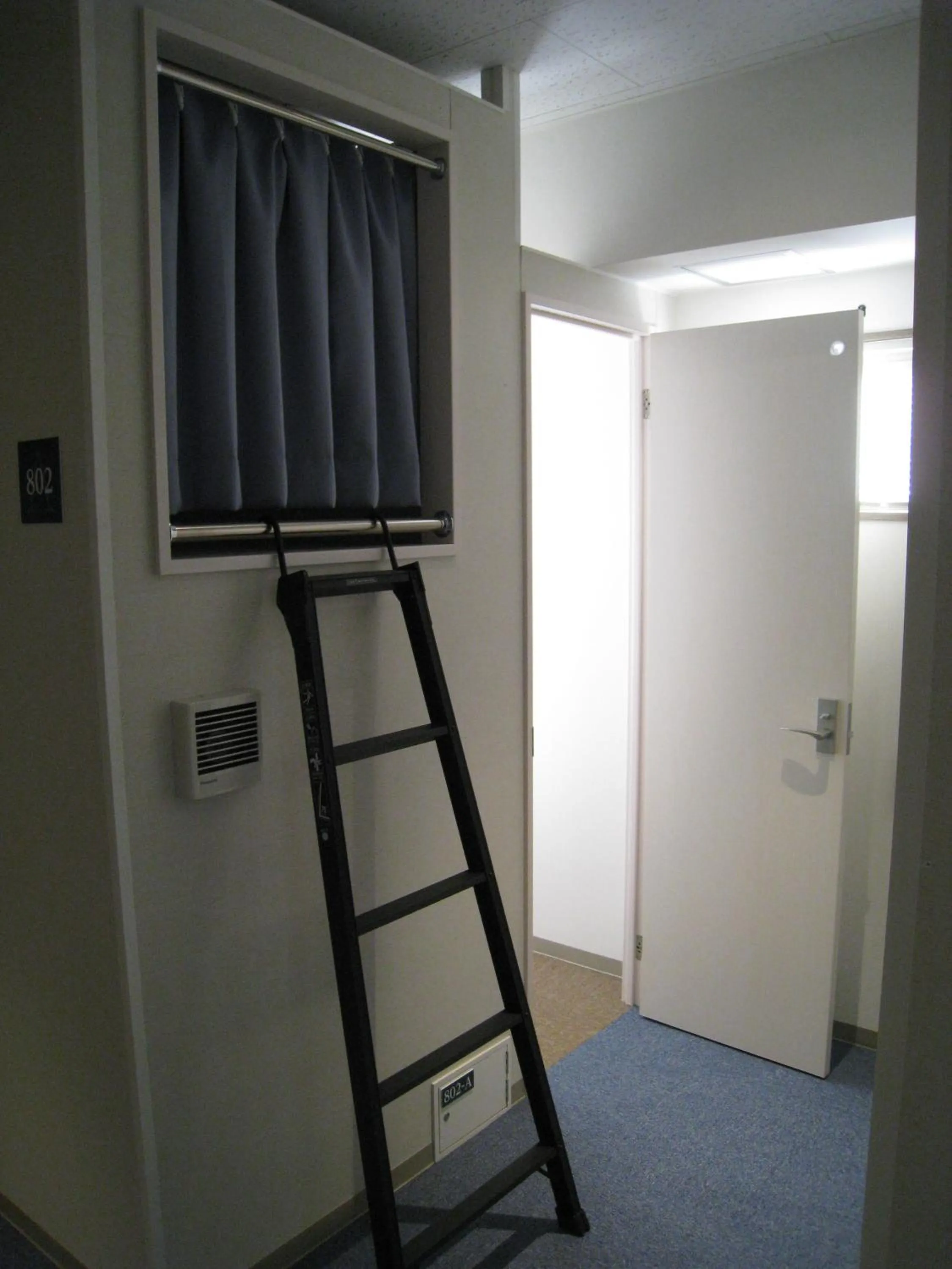 Photo of the whole room in 1 Night 1980 Hostel Tokyo Asakusa Simple Stay