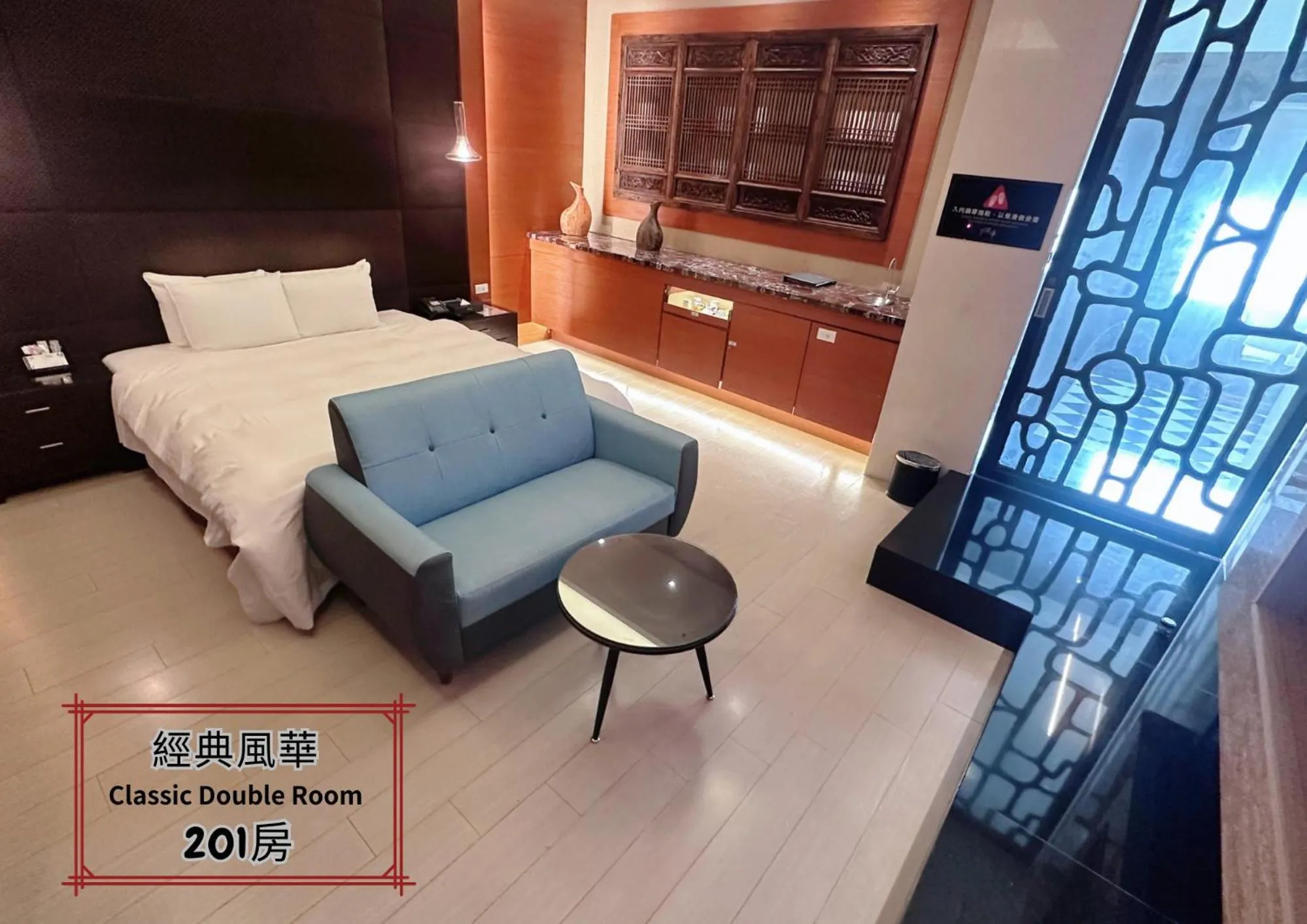 Superior Double Room in Orient Luxury Villa Motel