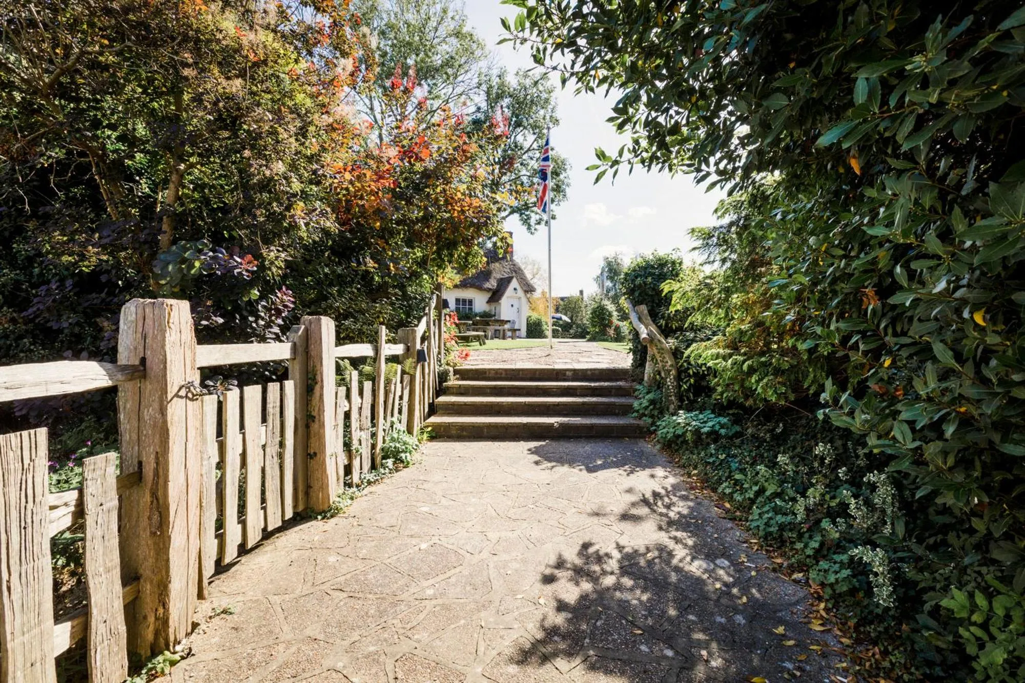 Garden in New Flying Horse Inn