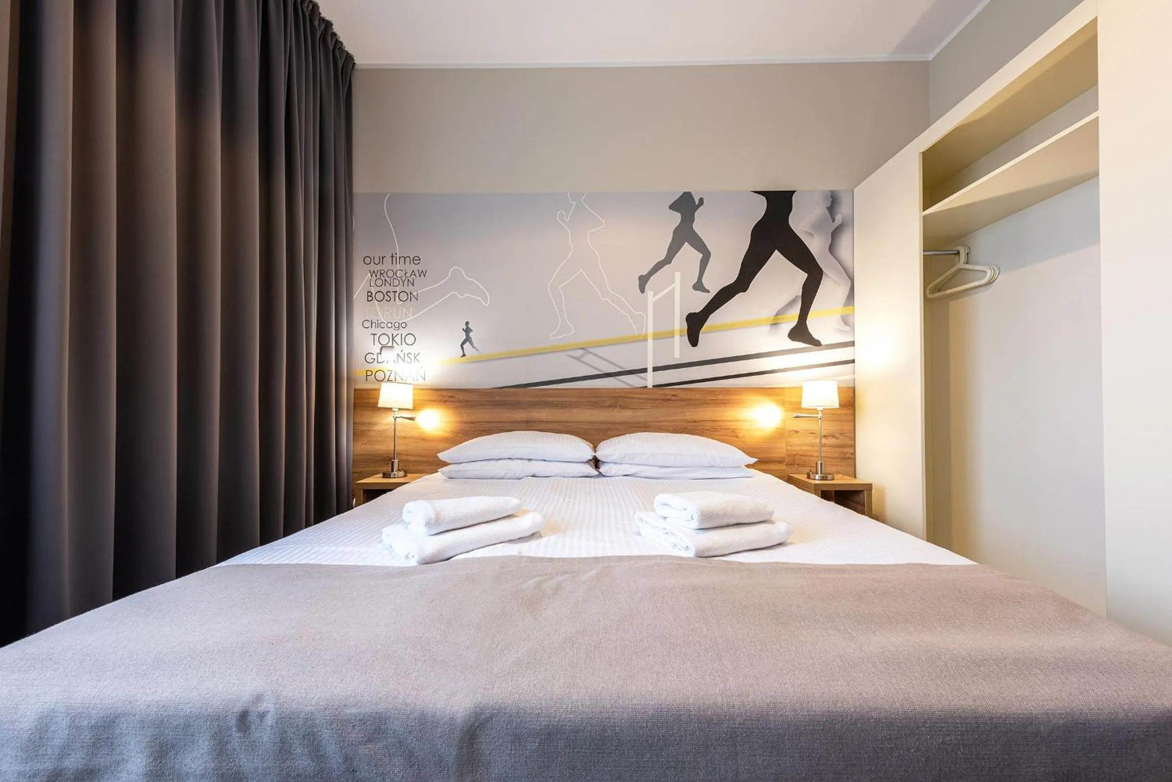 Bed in Hotel Maraton