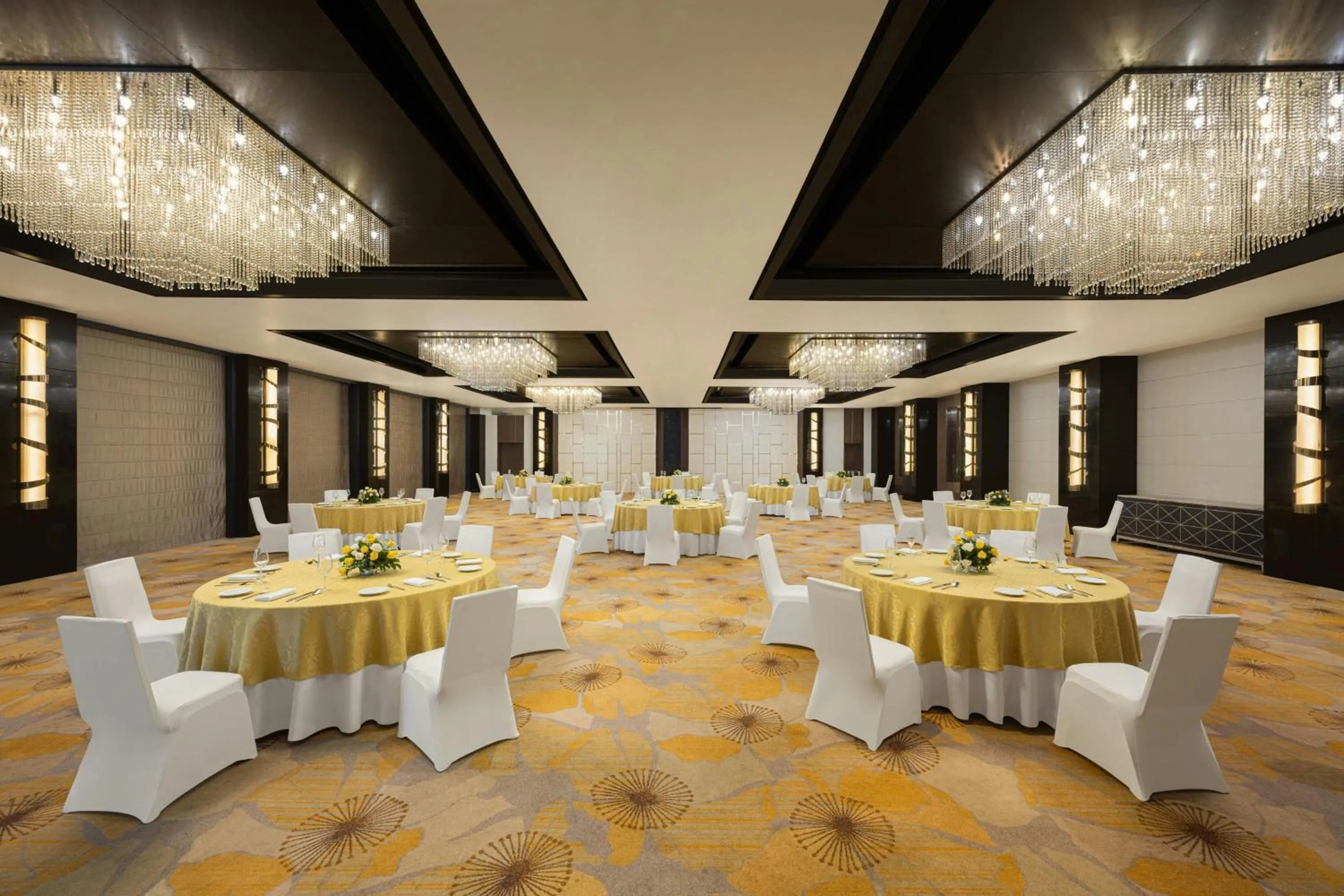 Banquet/Function facilities in Courtyard by Marriott Bilaspur