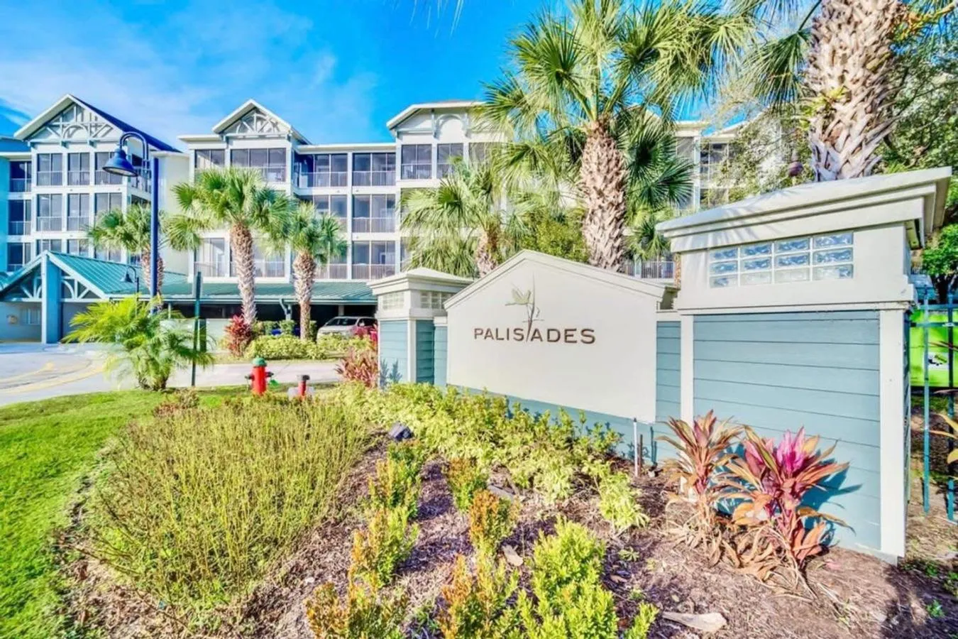 Property building in 2BR Condo - Pool & Games - Near Disney
