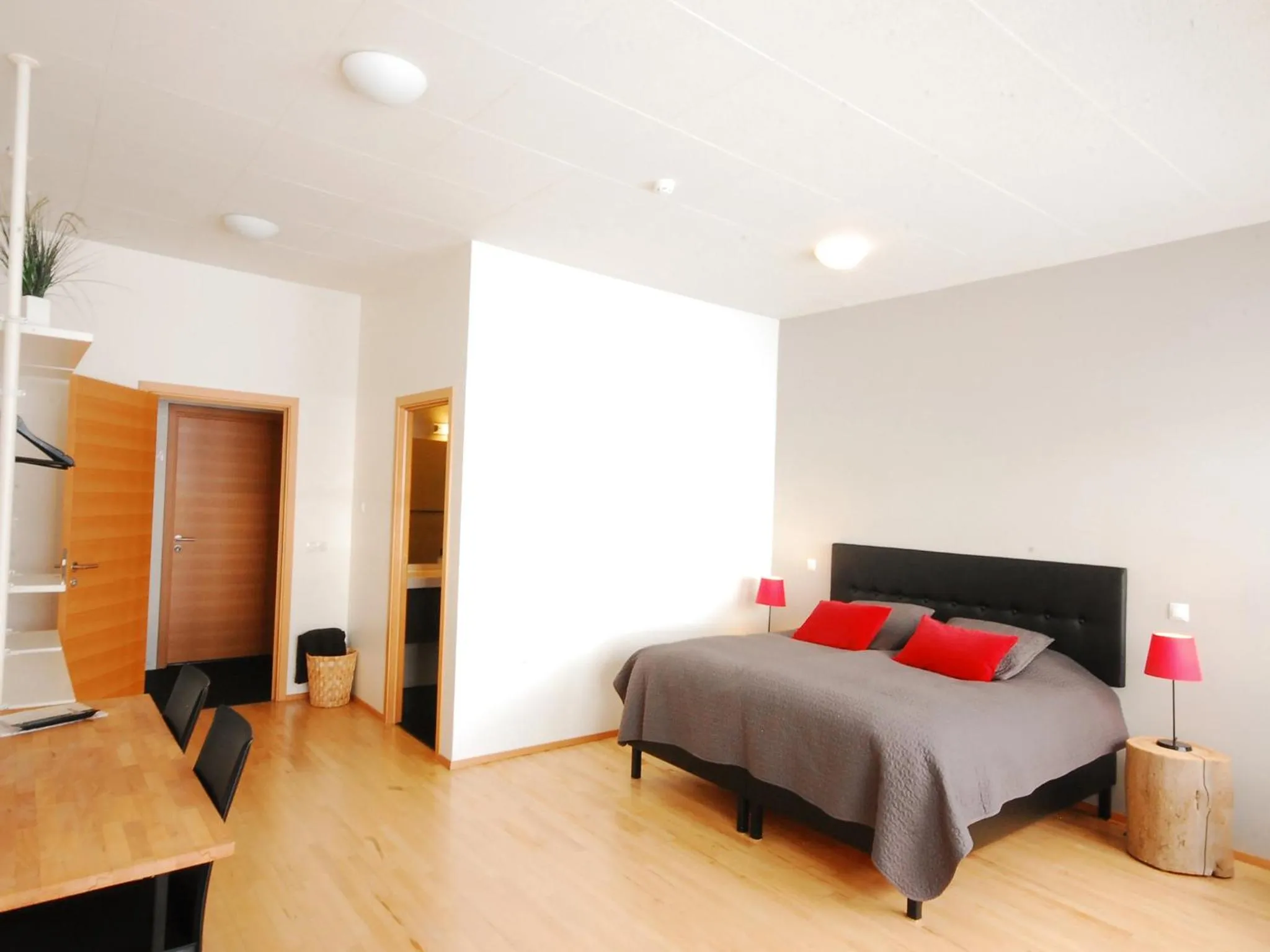 Bed in Volcano Hotel