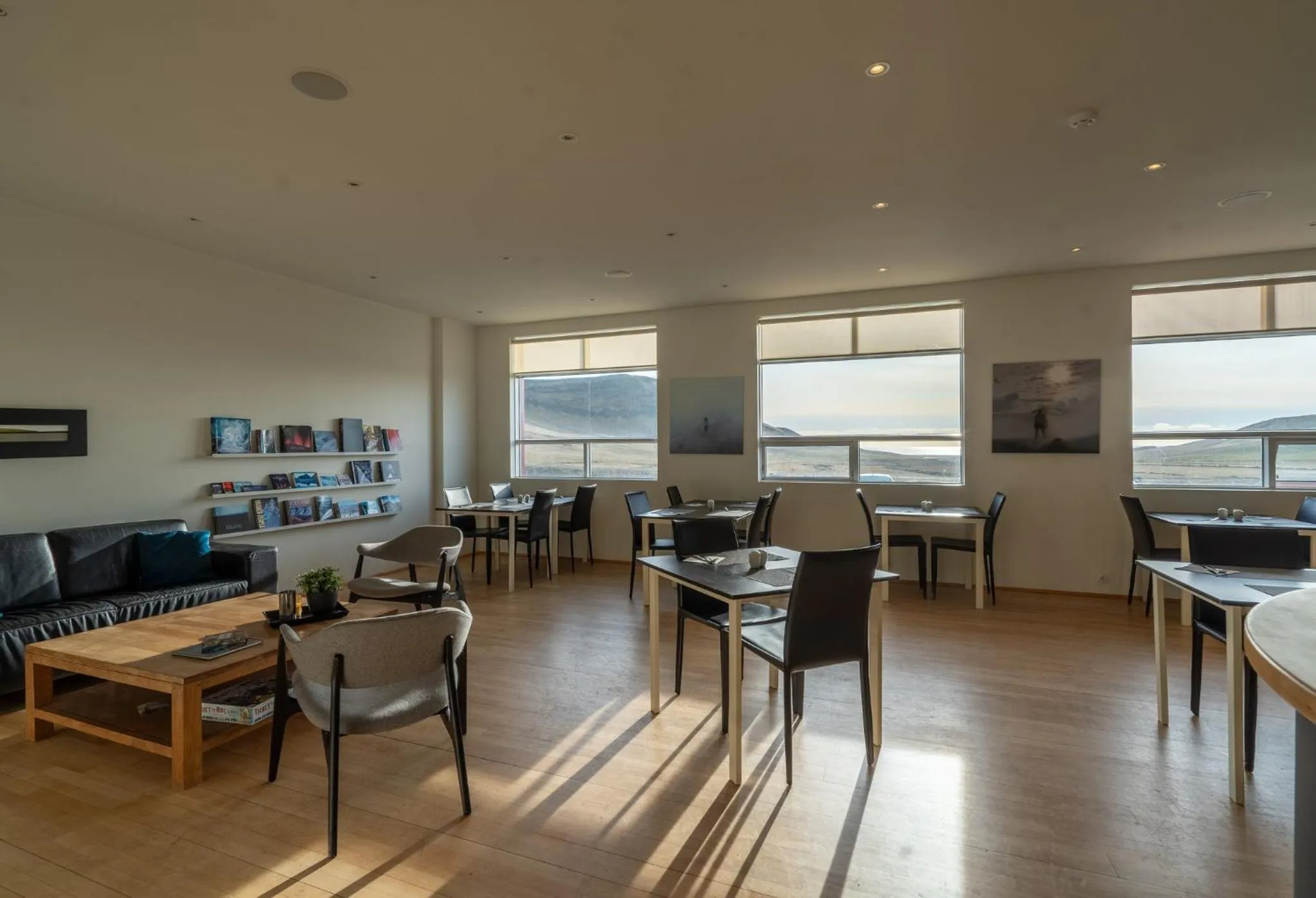 Breakfast in Volcano Hotel