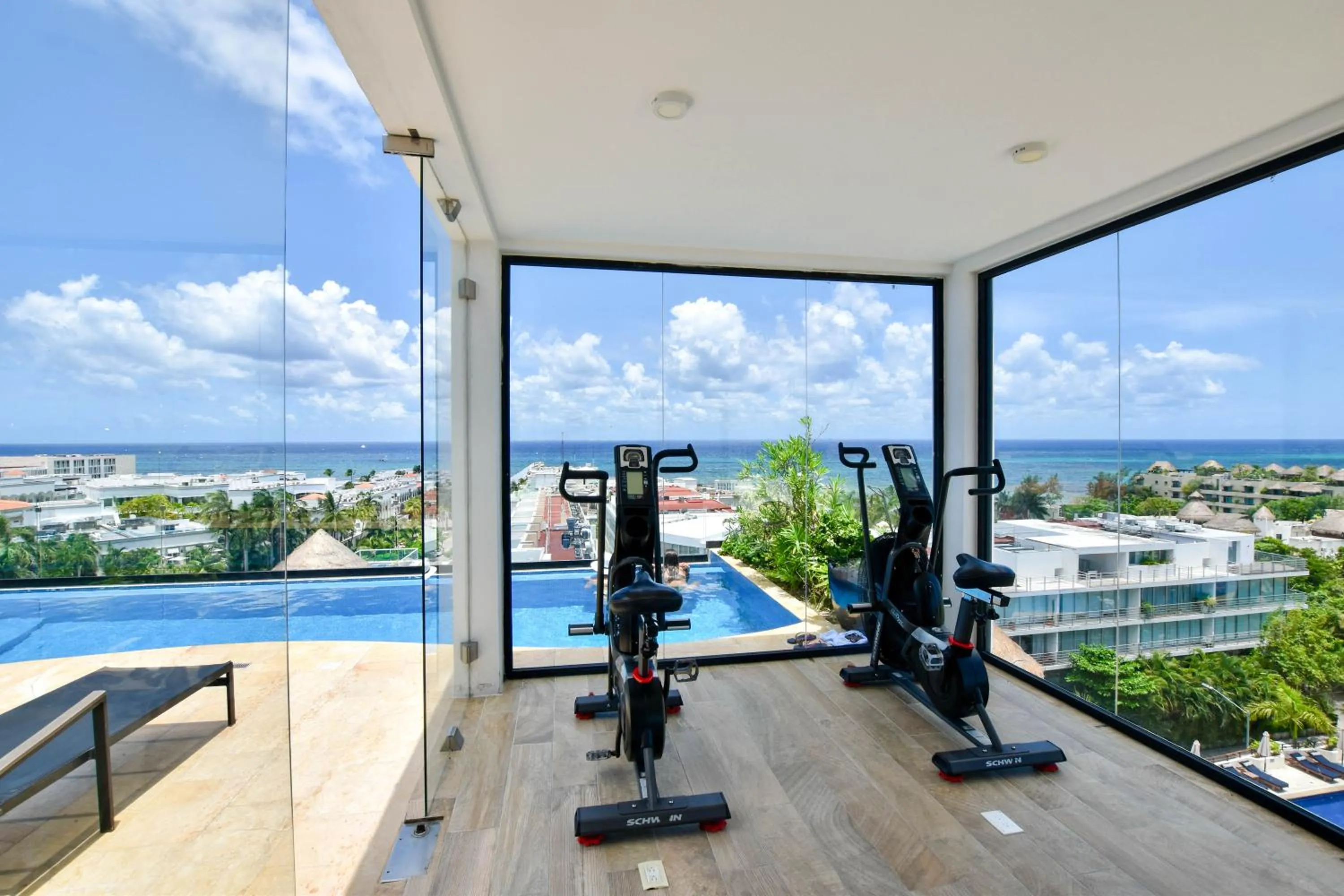 Fitness centre/facilities in OP downtown Studio by Casago