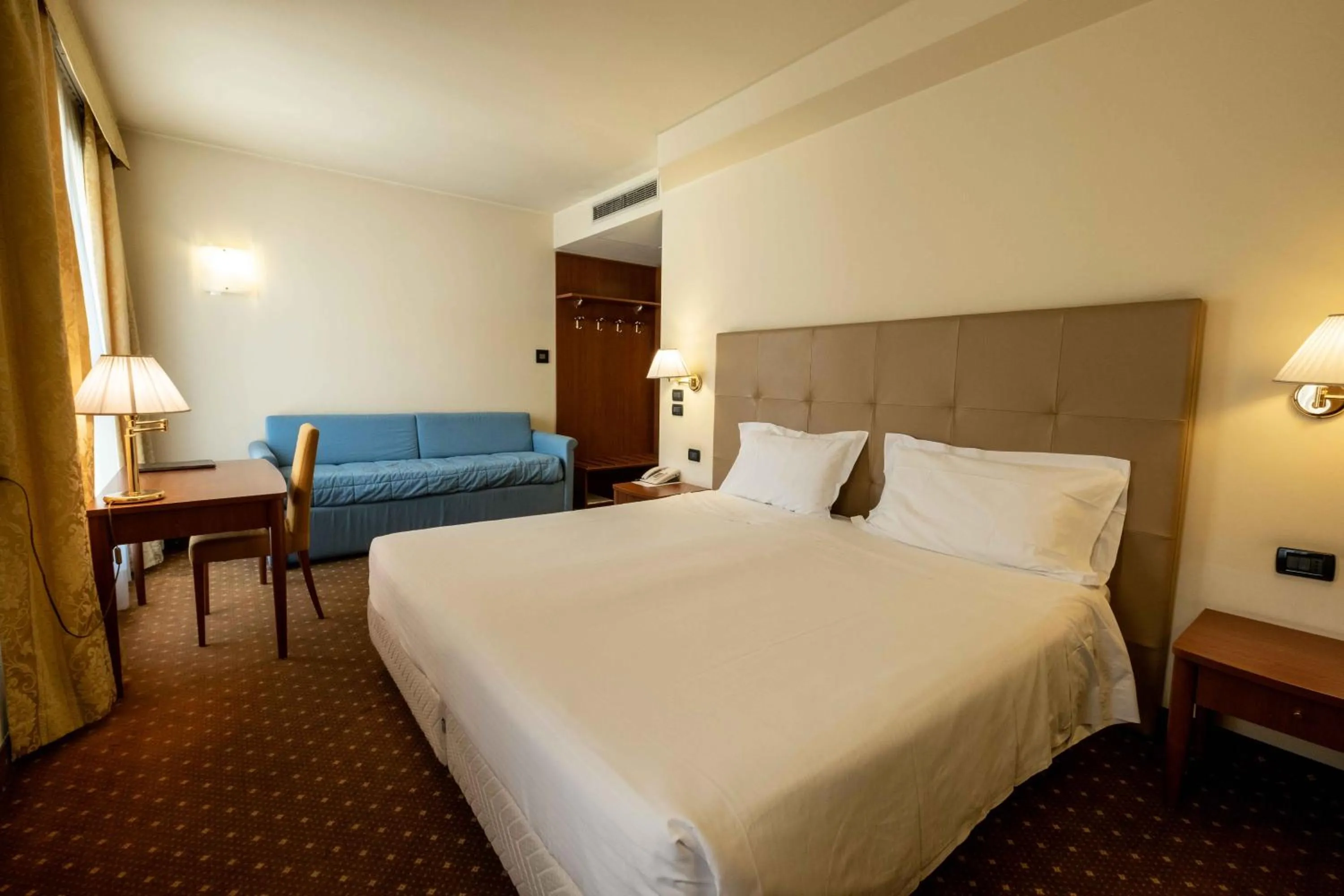 Bed in La Pieve Hotel