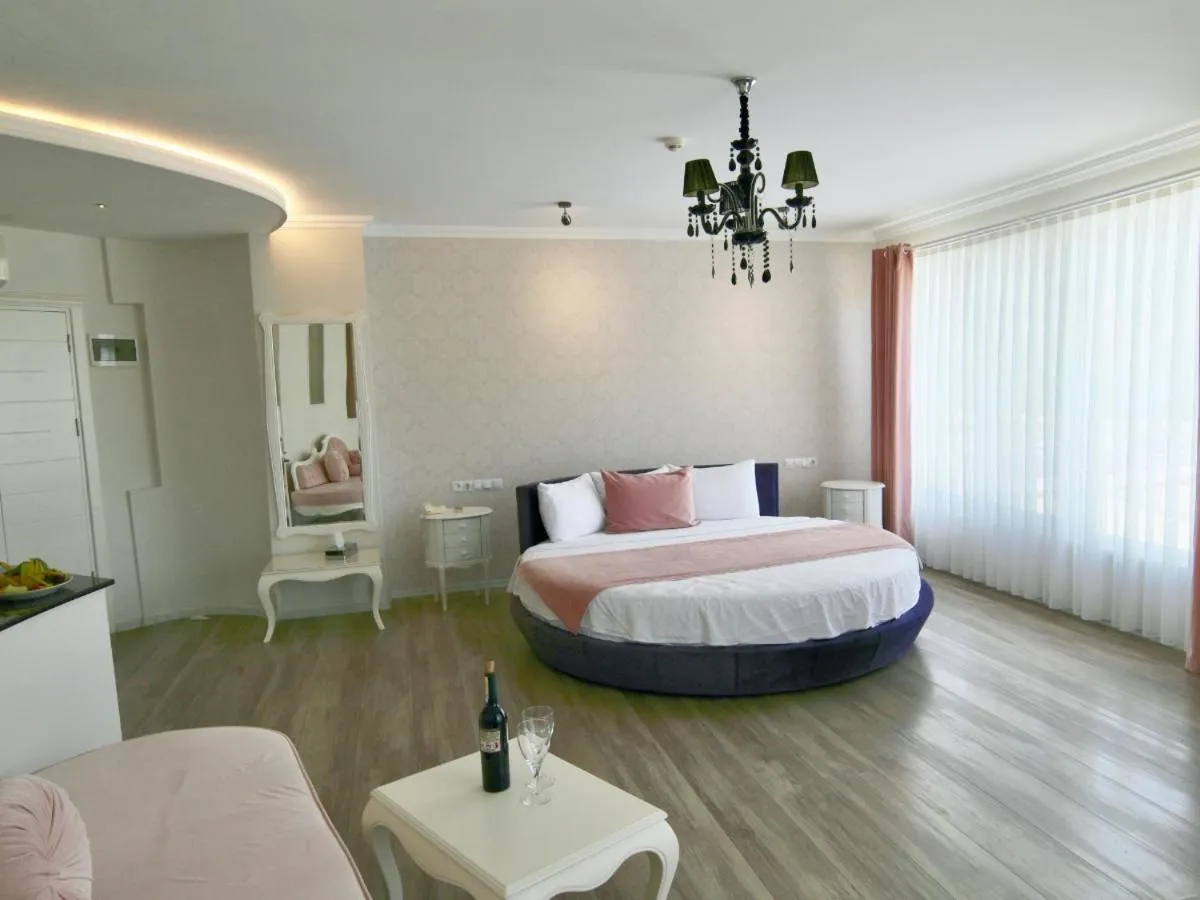 Bed in Göcek Naz Hotel