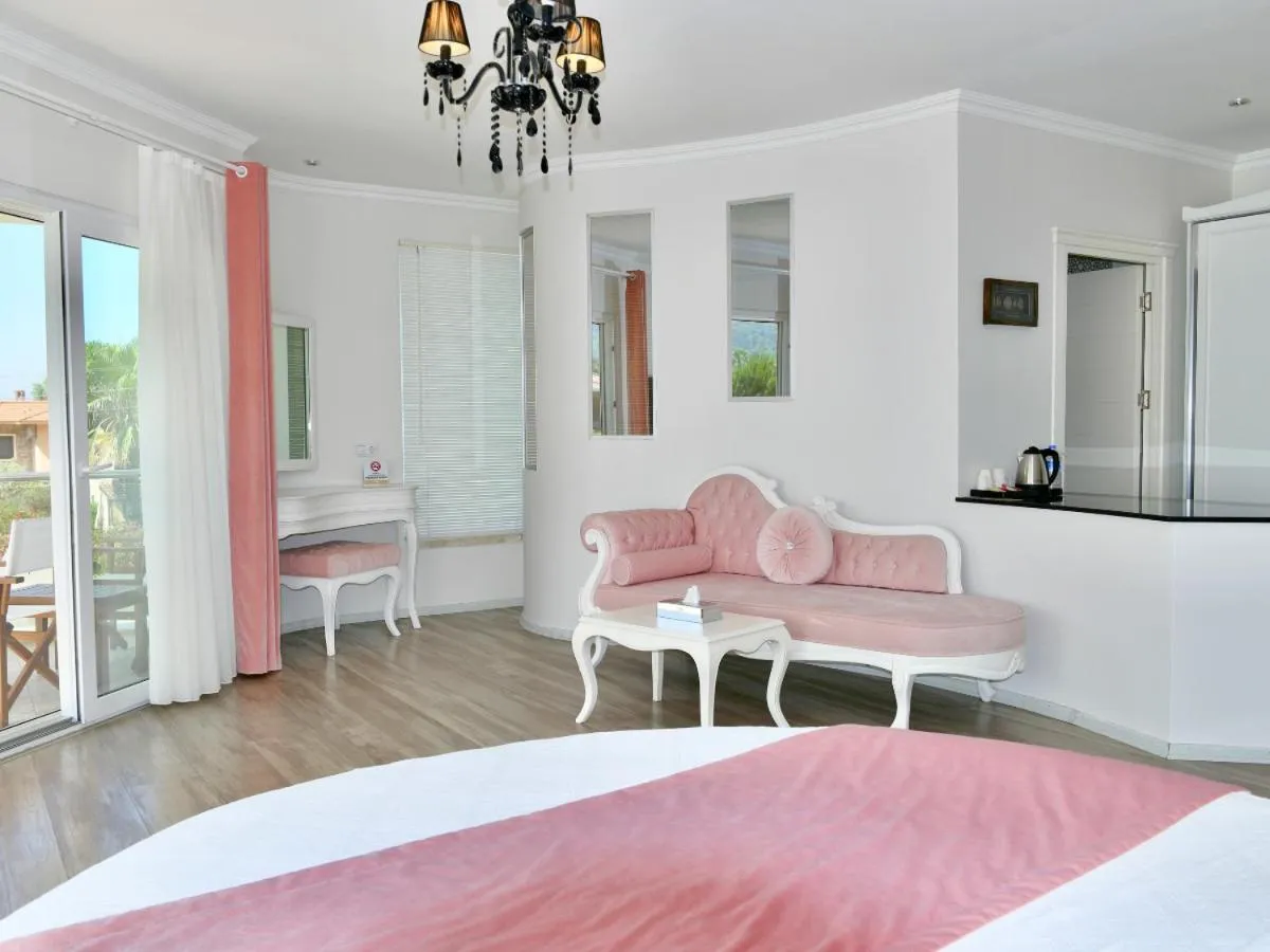 Bed in Göcek Naz Hotel