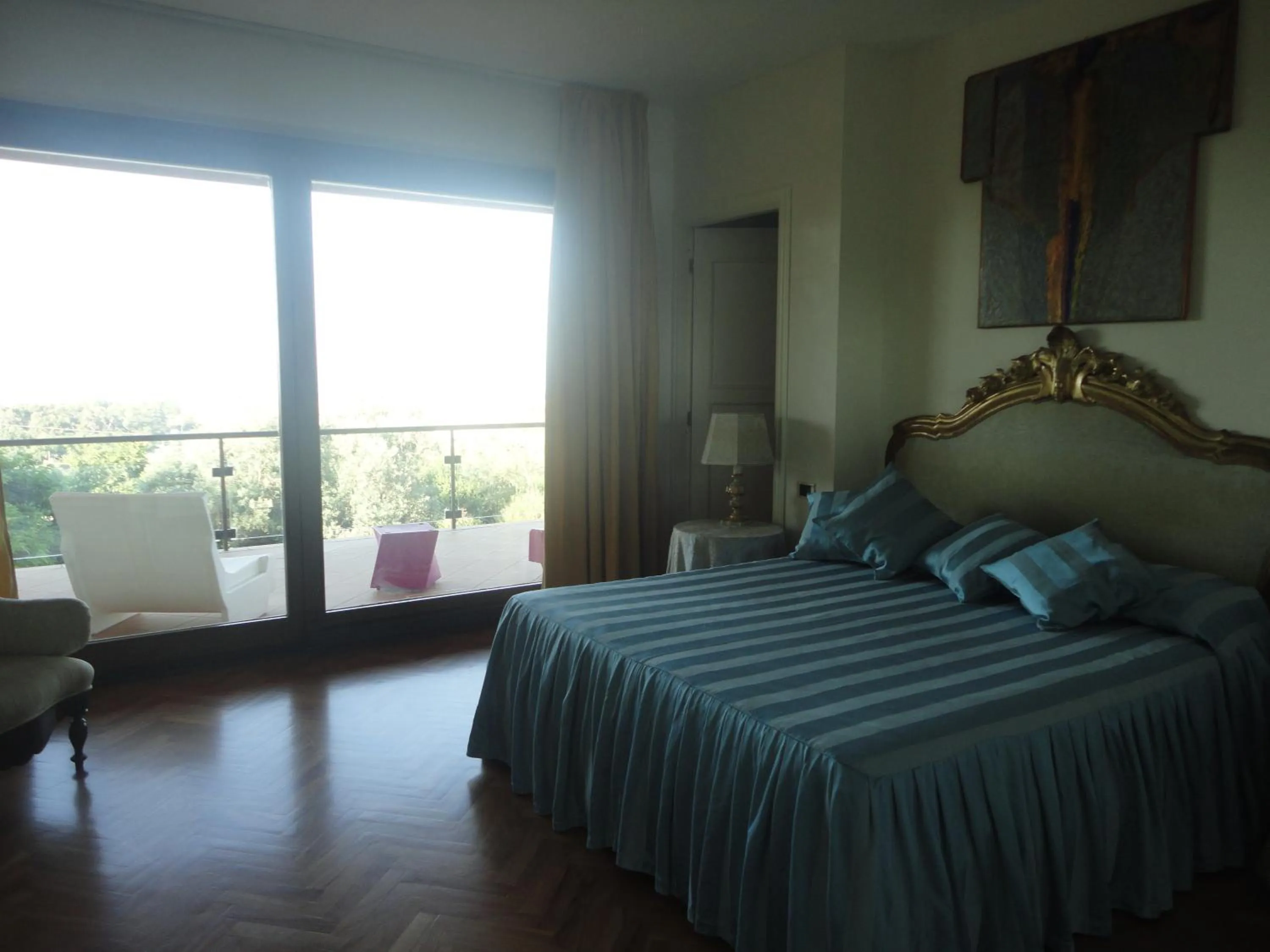 Photo of the whole room, Bed in Villa Zagara Luxury Bed And Breakfast