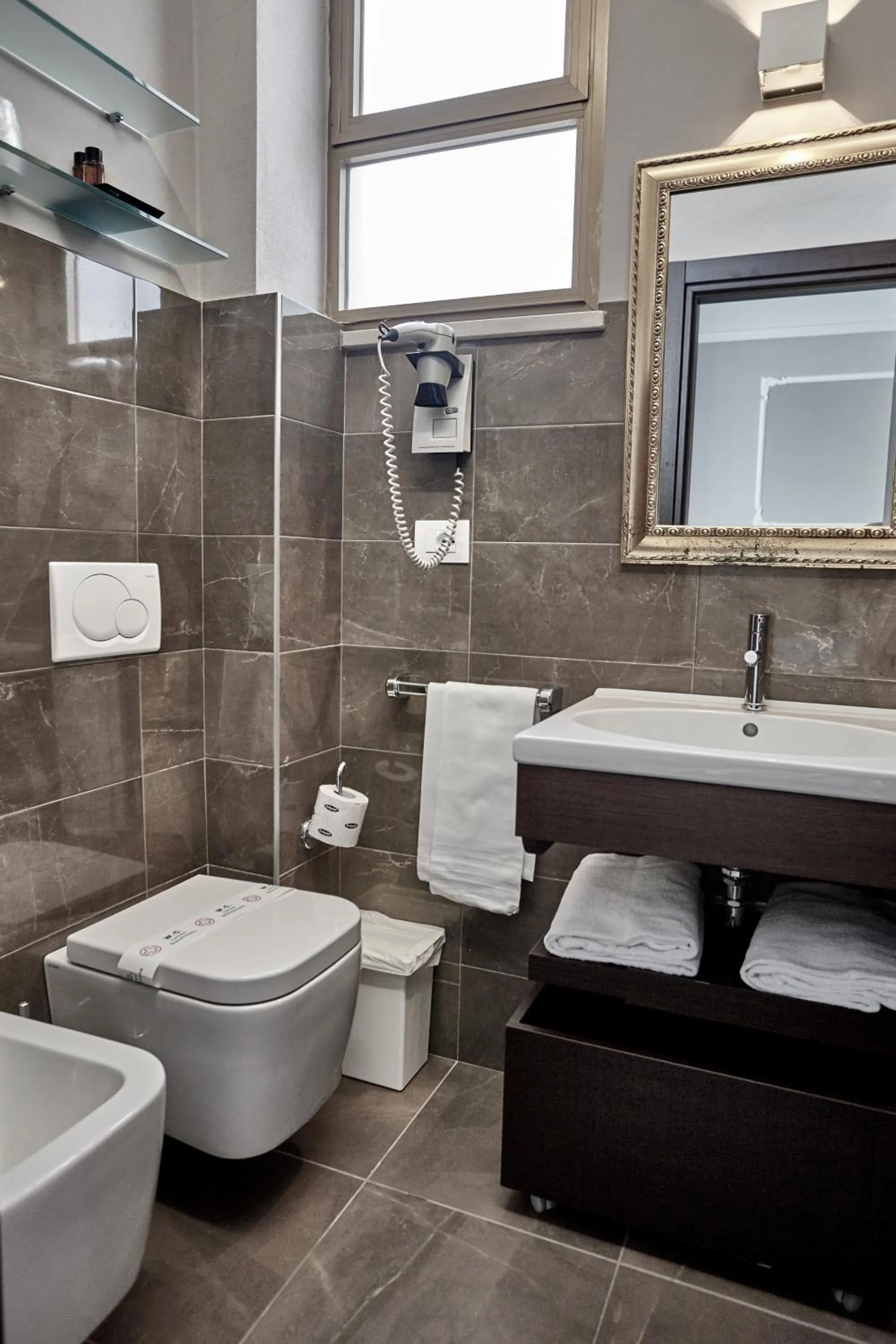 Bathroom in Rouge Hotel International