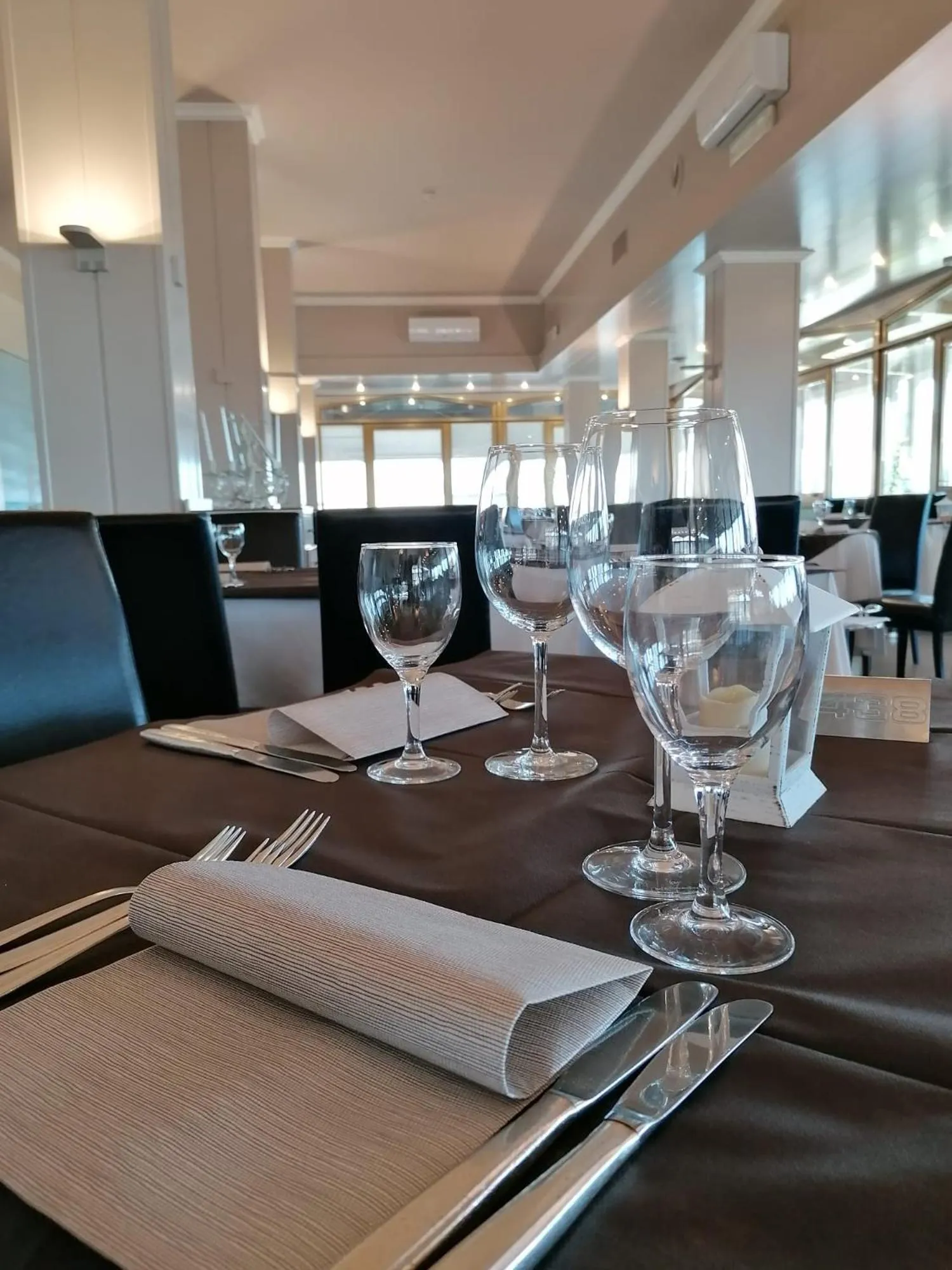 Restaurant/places to eat in Rouge Hotel International