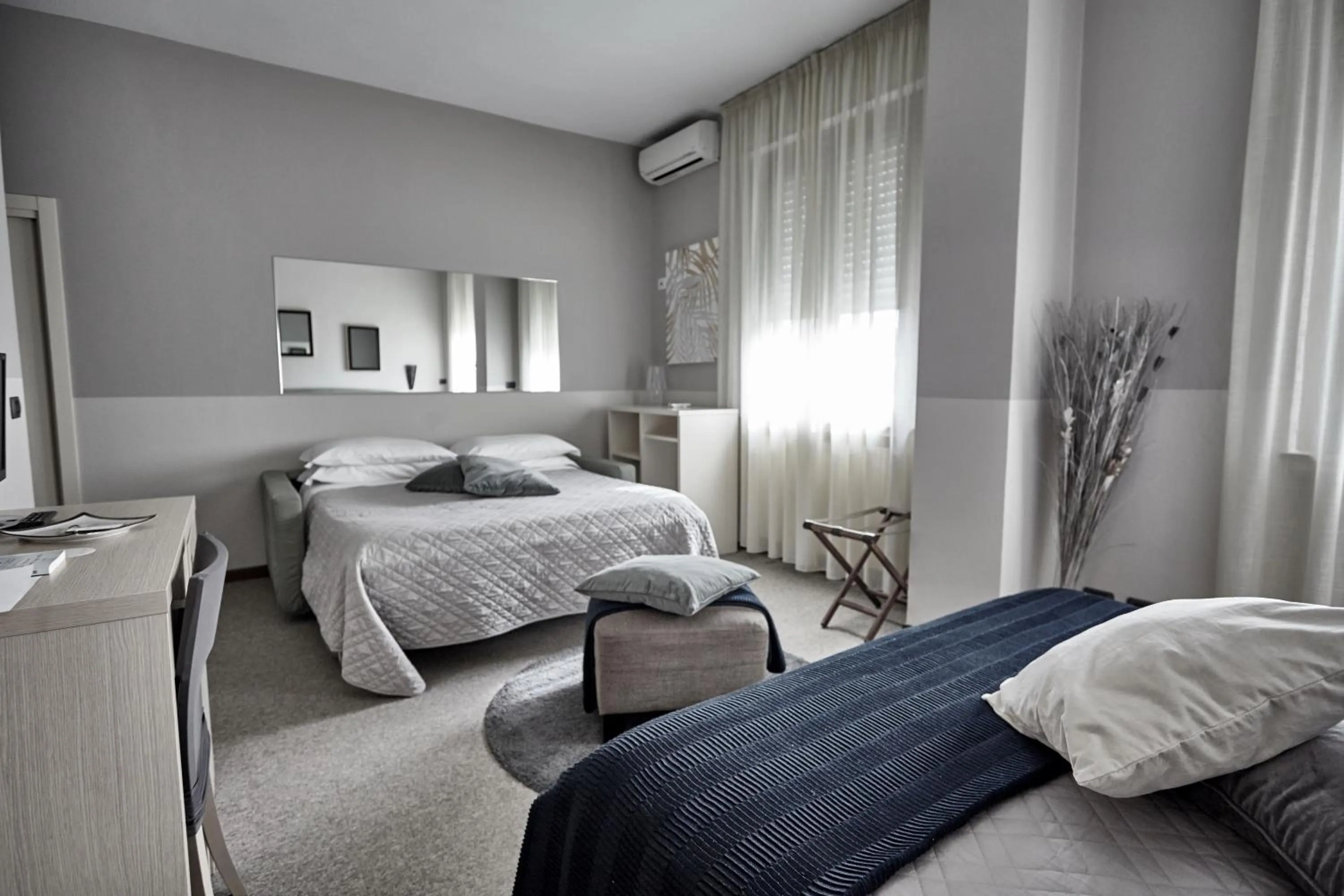 Bed in Rouge Hotel International