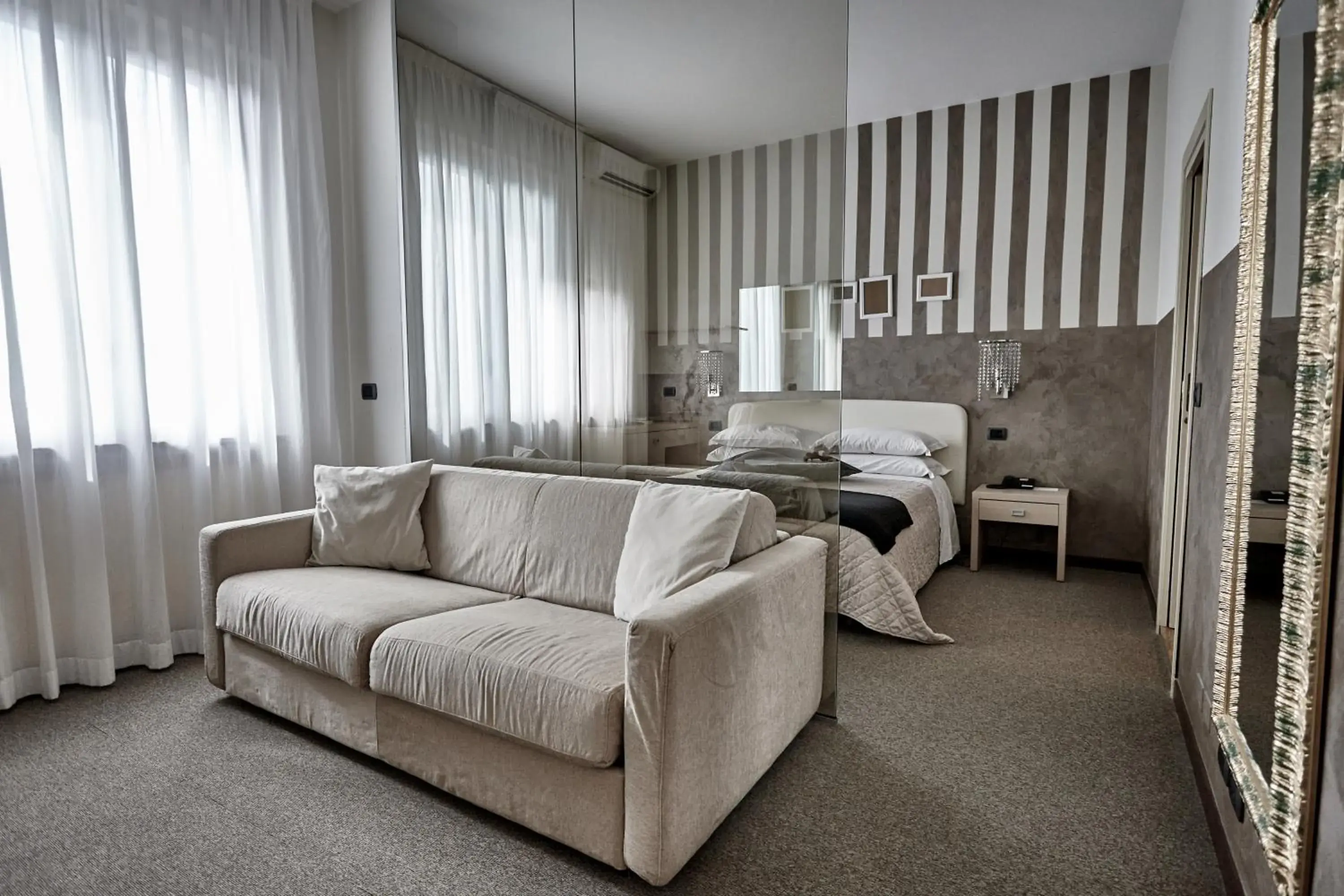 Executive Suite in Rouge International Resort Executive Suite in Rouge International Resort