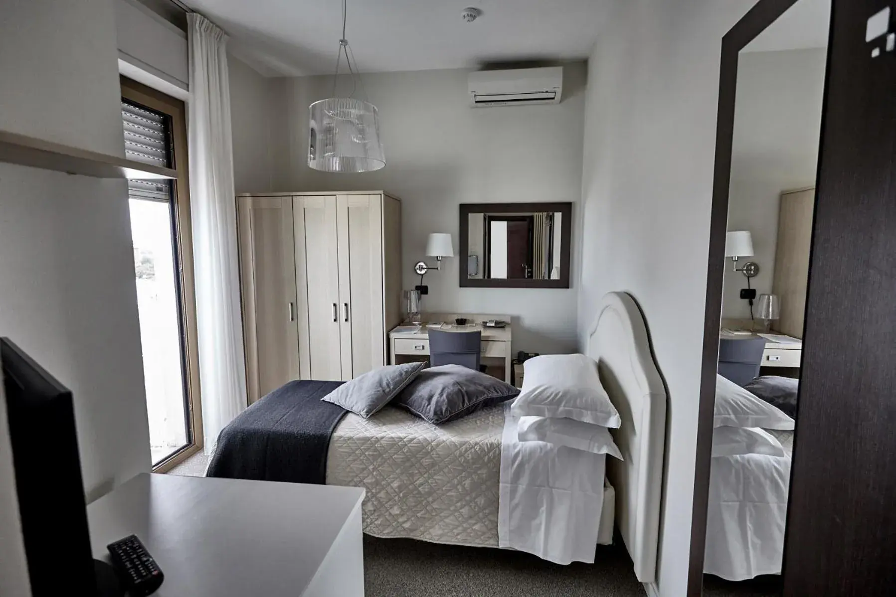 Superior Single Room with Sea View in Rouge International Resort Superior Single Room with Sea View in Rouge International Resort