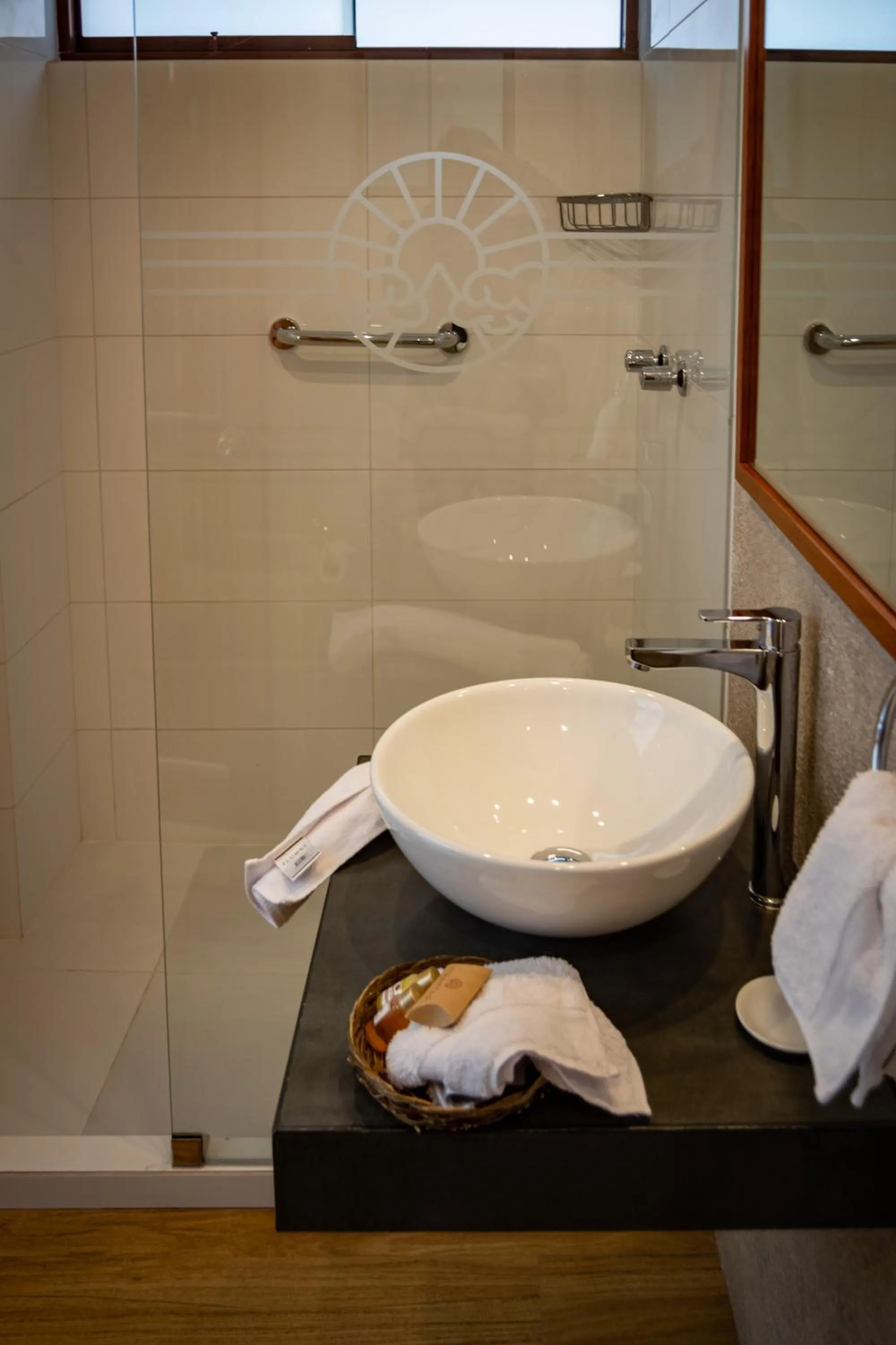 Shower in Inkantari Boutique Hotel