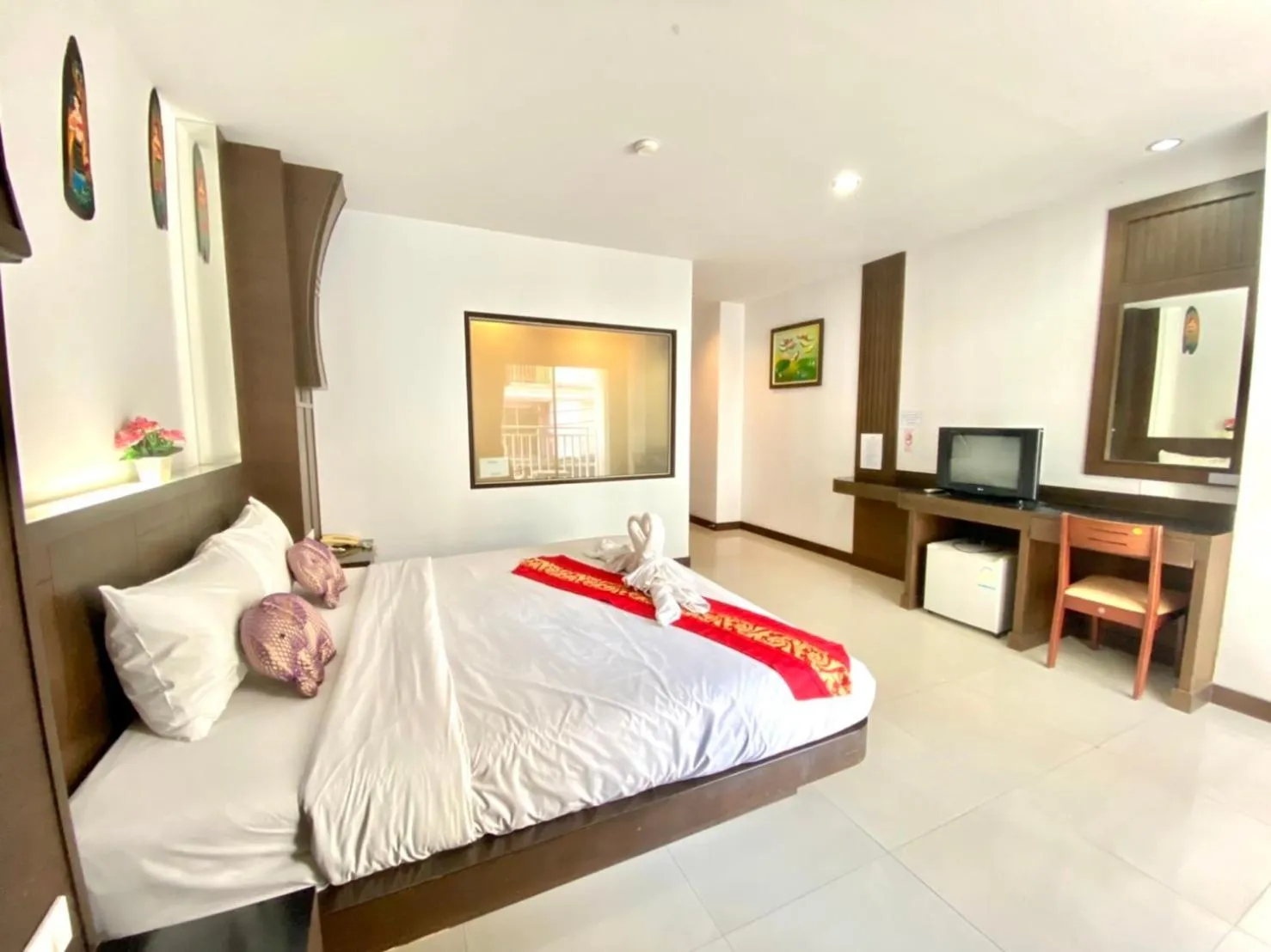 Bed in One World One Home Patong 2