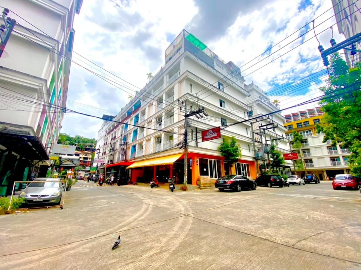 Property building in One World One Home Patong 2