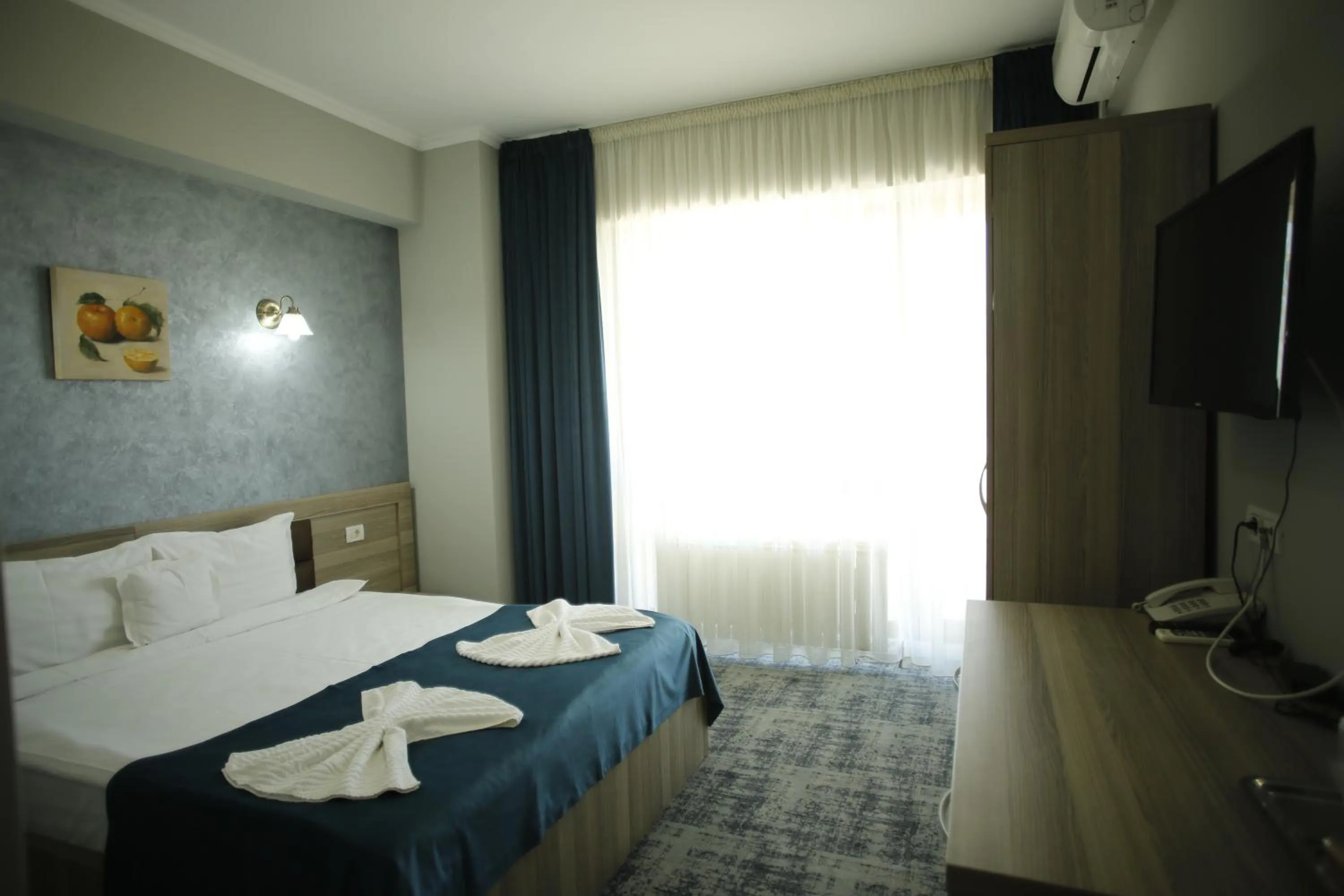 Photo of the whole room, Bed in Hotel Agapi Mamaia