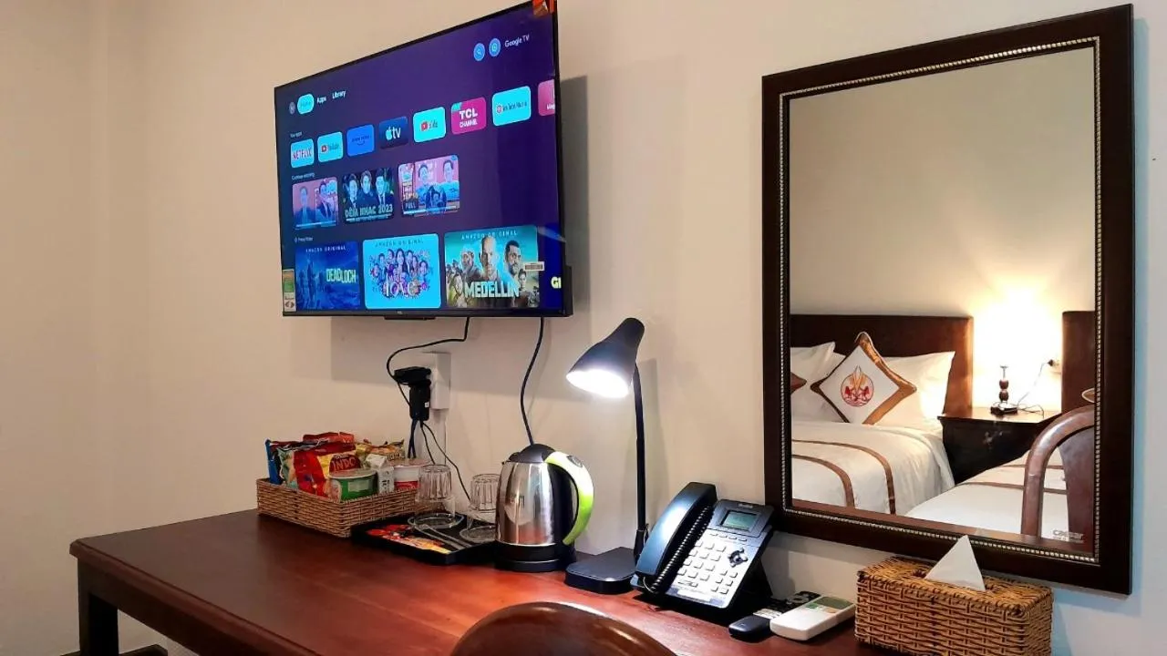 hair dresser in THE RICE HOTEL