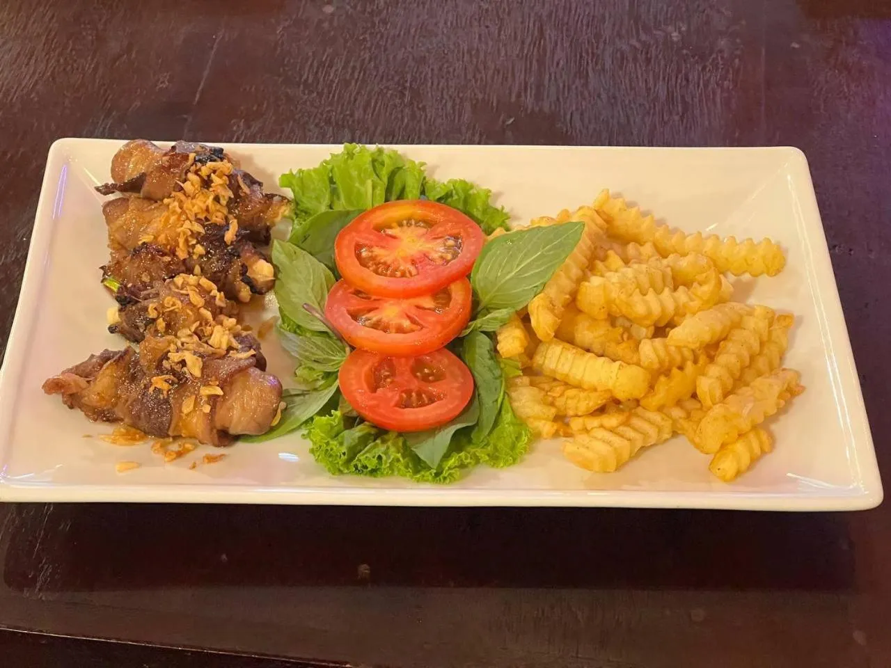 Restaurant/places to eat in THE RICE HOTEL