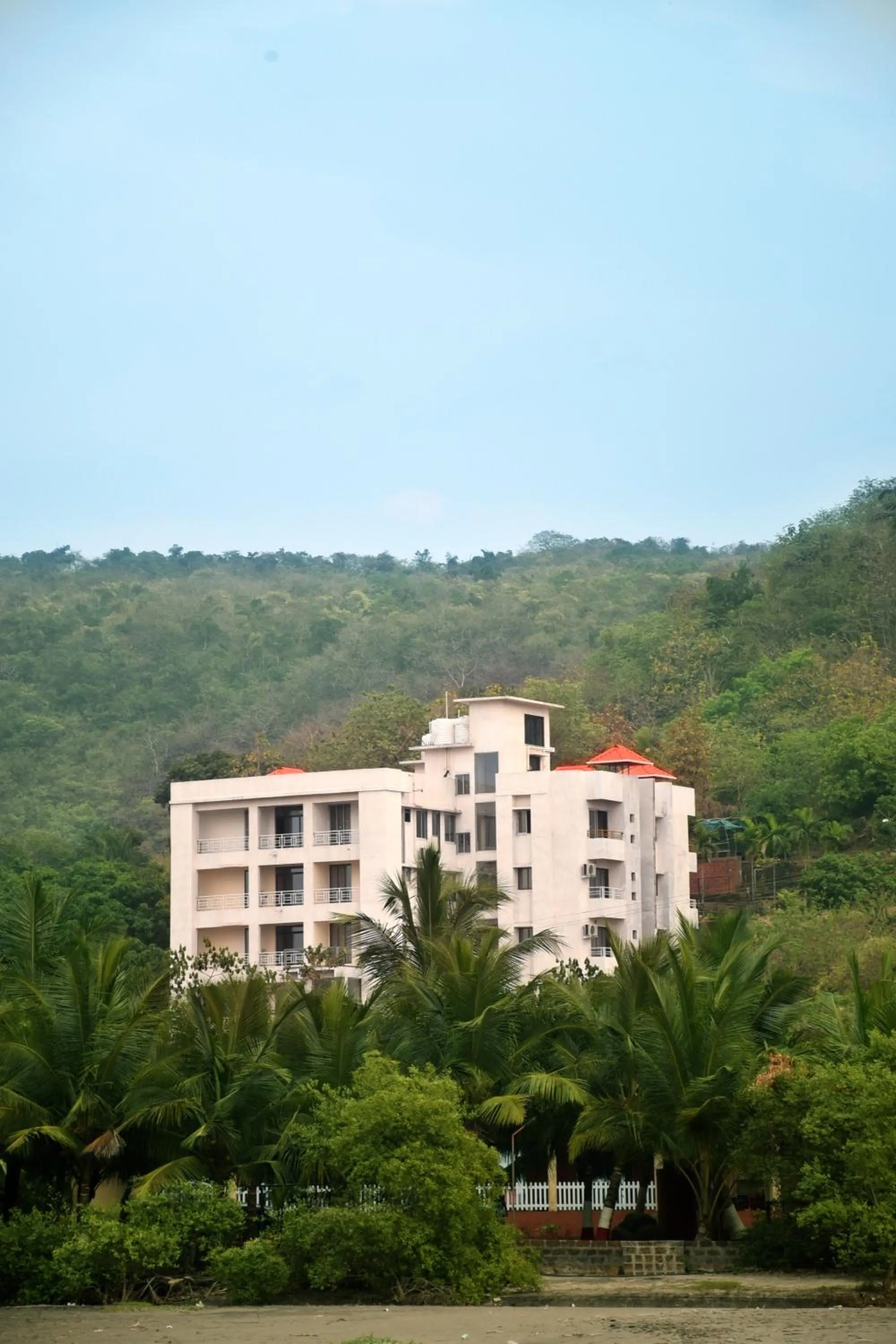 The Byke Skylark Seafront Resort, Dapoli