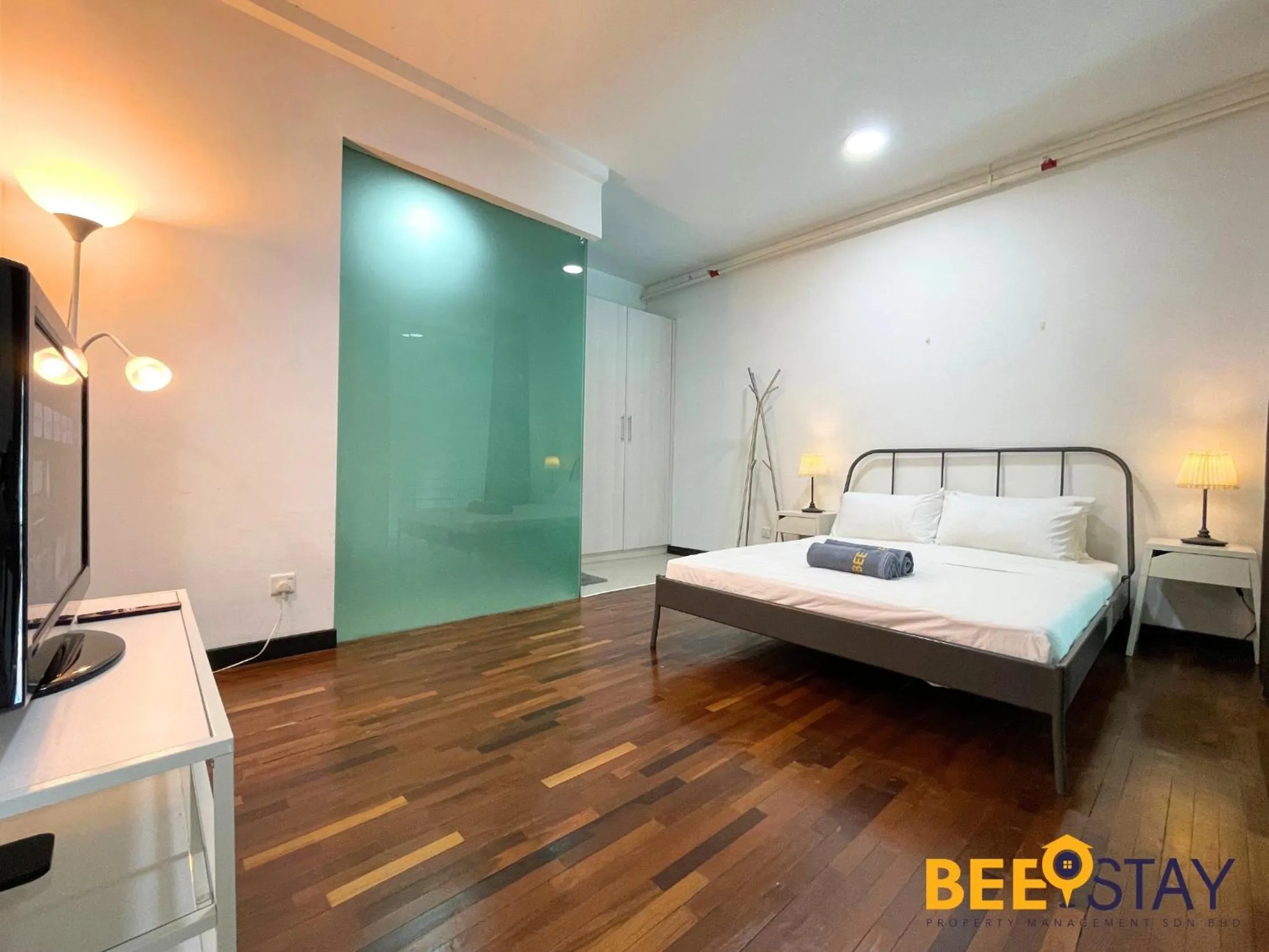 Bedroom, Bed in The Scott Garden Kuala Lumpur by BeeStay Management