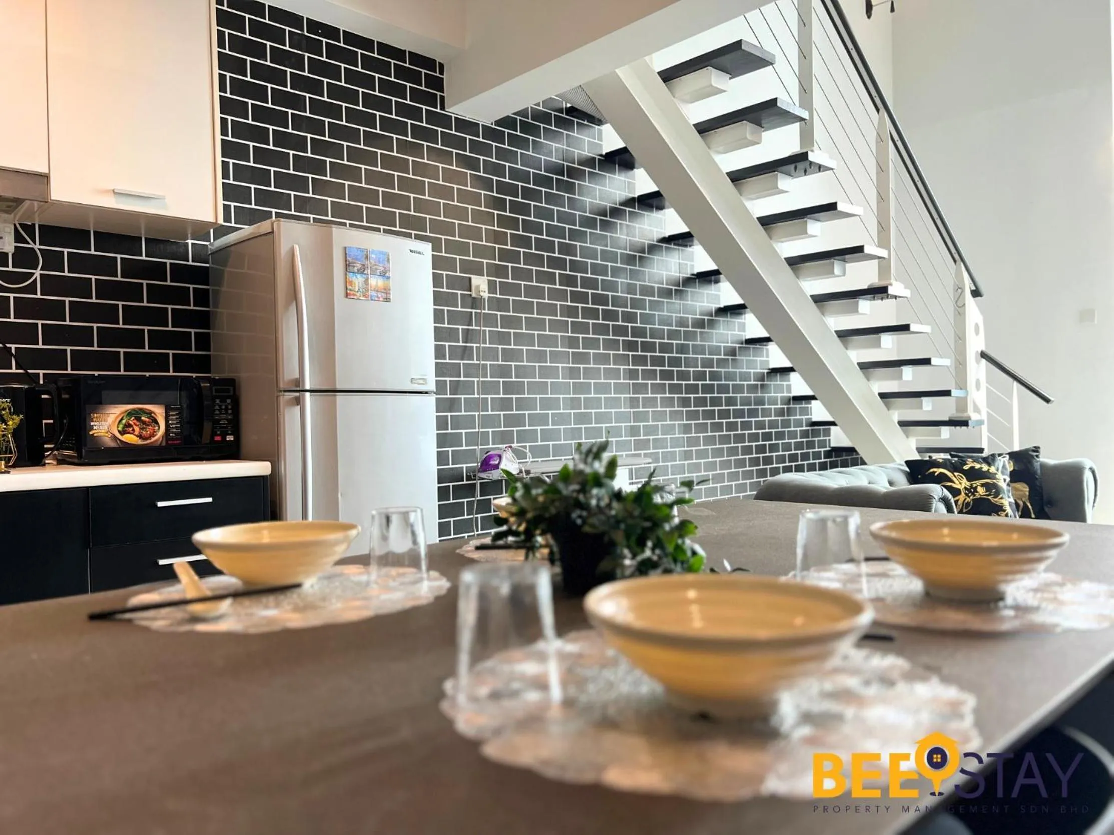 Kitchen or kitchenette in The Scott Garden Kuala Lumpur by BeeStay Management