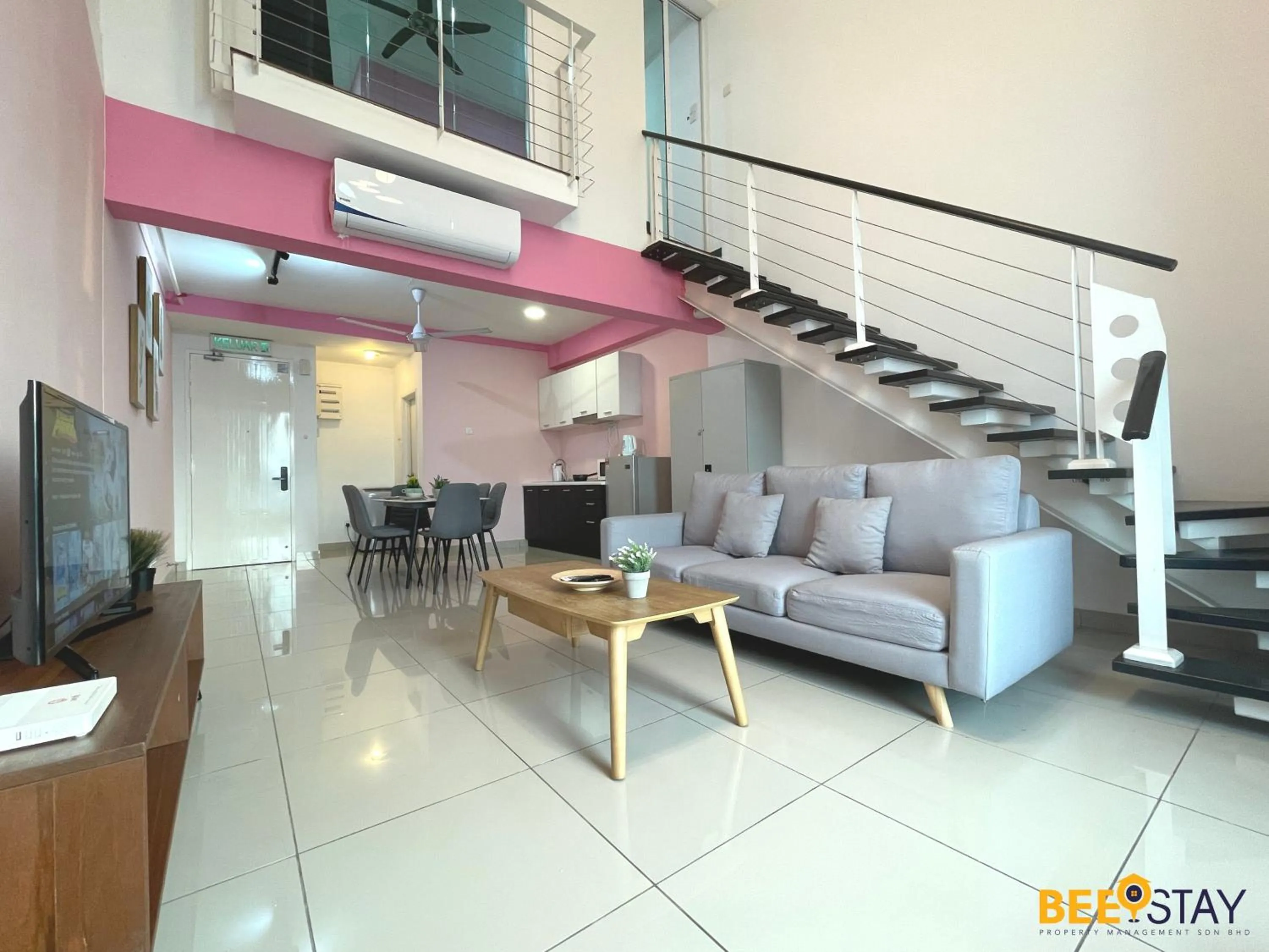 Living room in The Scott Garden Kuala Lumpur by BeeStay Management