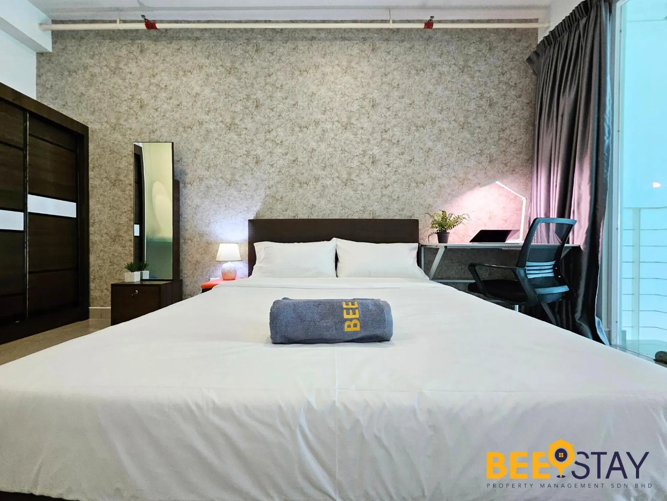 Bedroom, Bed in The Scott Garden Kuala Lumpur by BeeStay Management