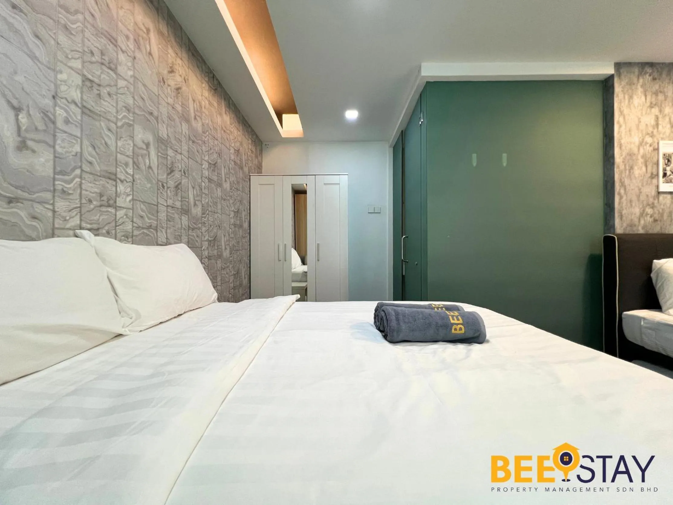 Bedroom, Bed in The Scott Garden Kuala Lumpur by BeeStay Management