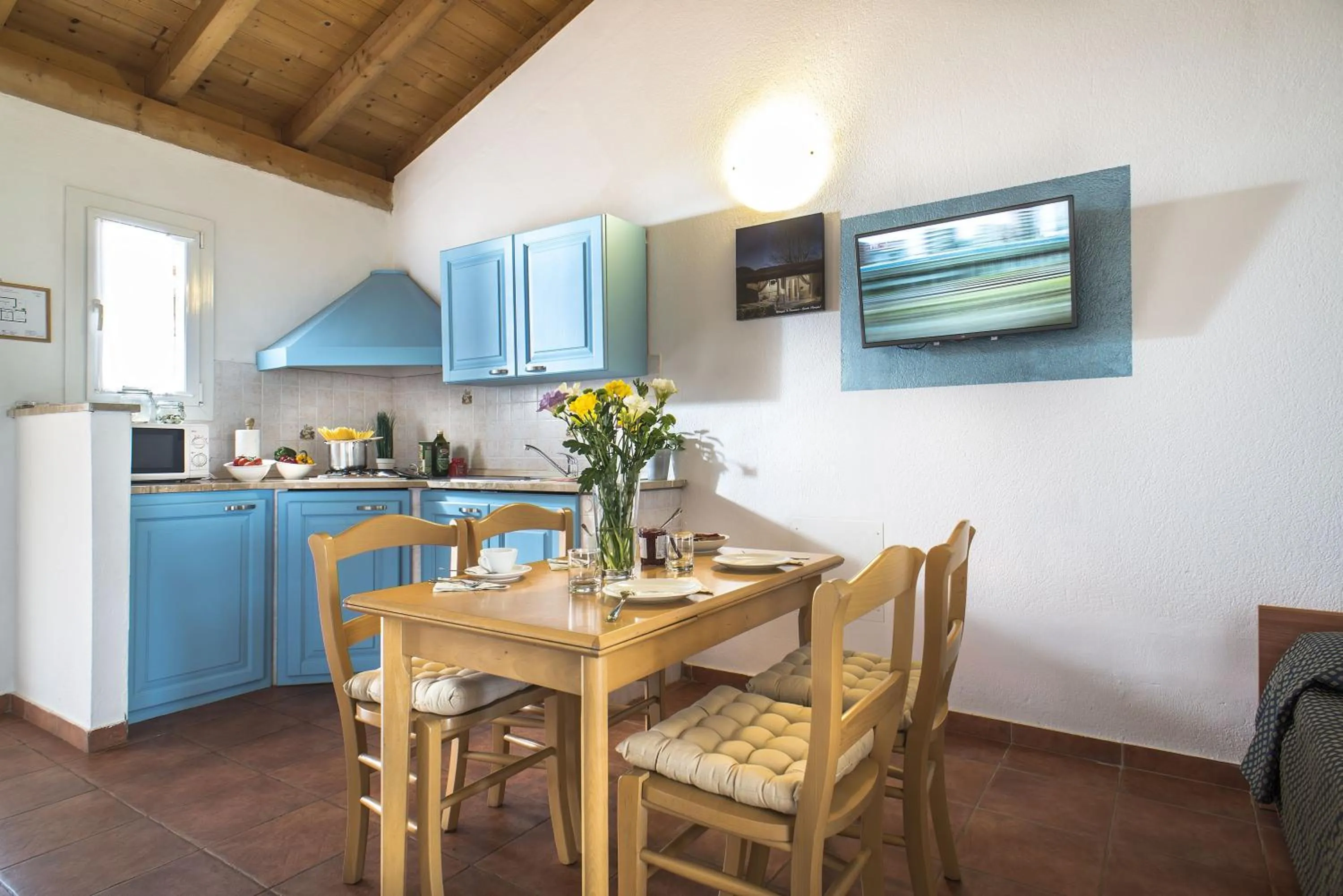 TV and multimedia in Holiday Centre Bi village