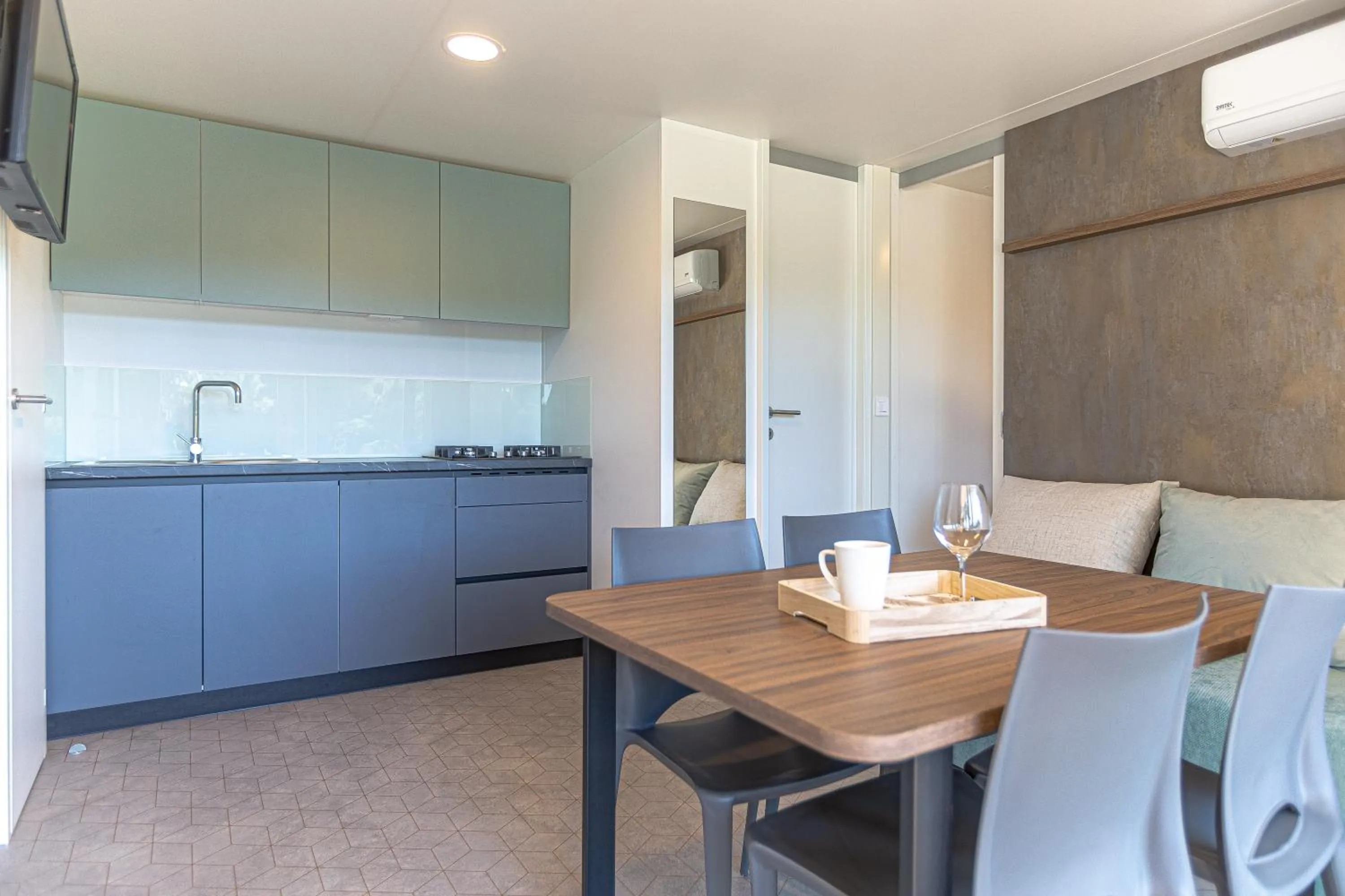 Kitchen or kitchenette in Holiday Centre Bi village