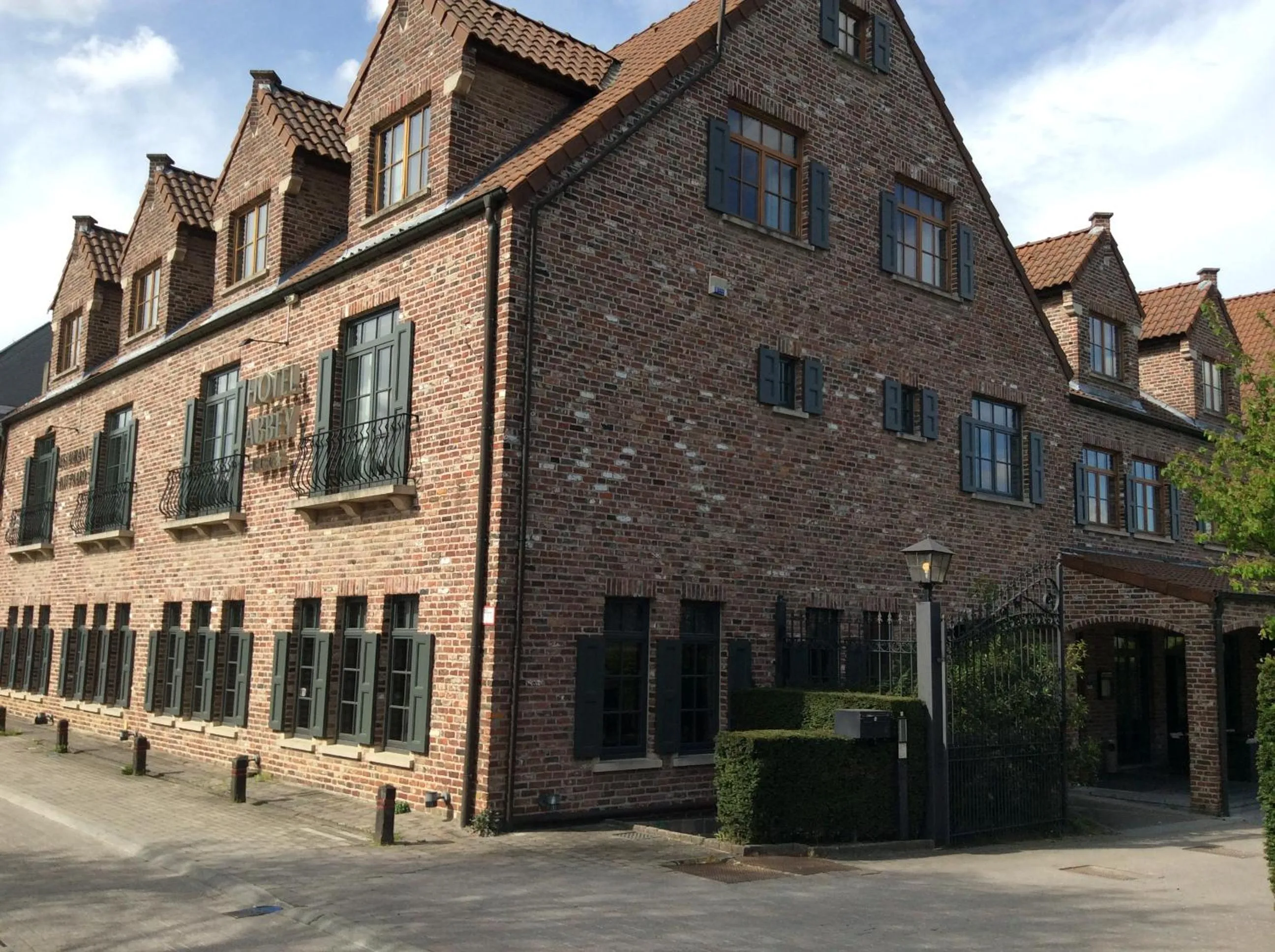 Facade/entrance in Hotel ABBEY