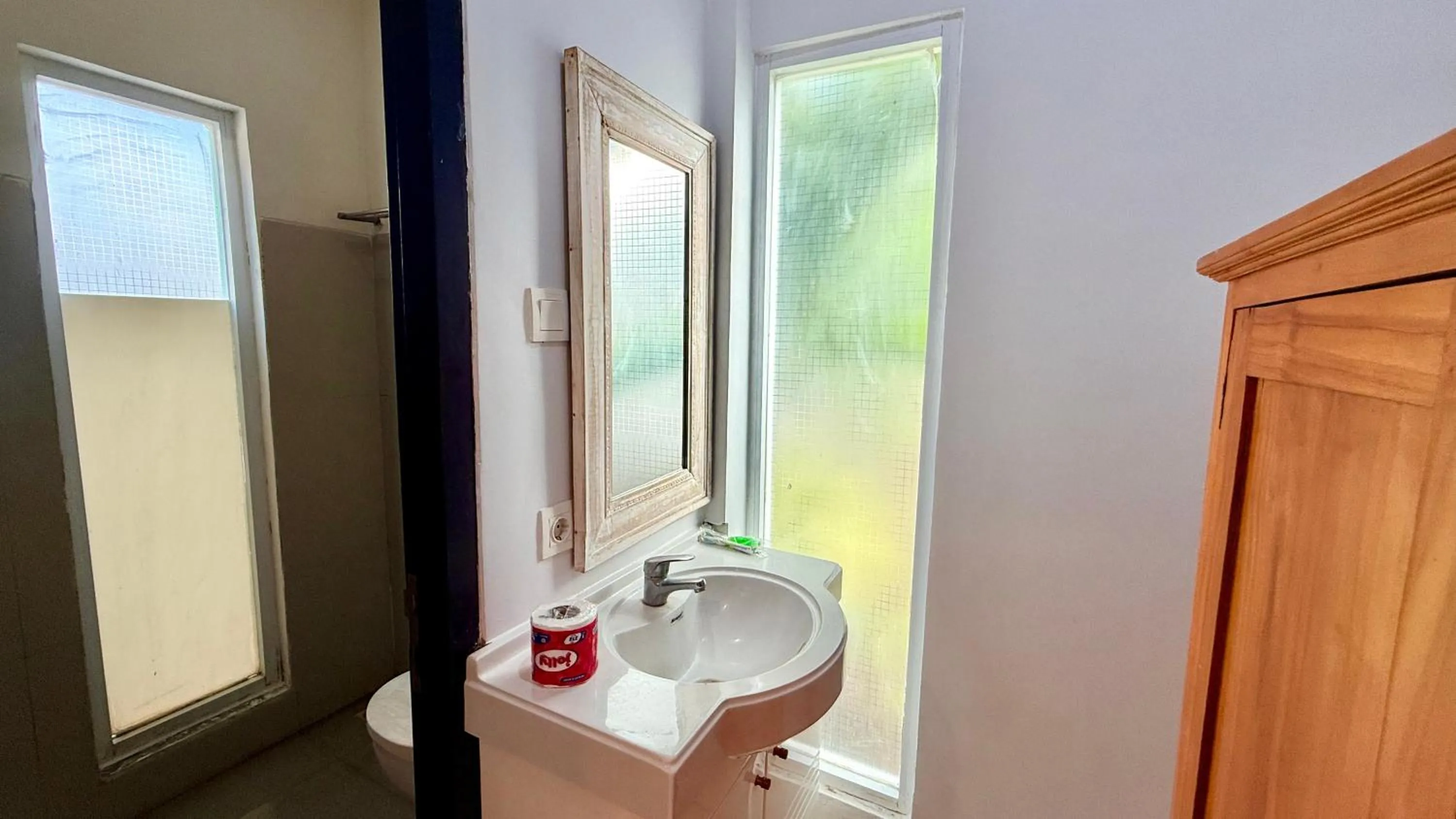 Toilet in Padma Pandawa Villa