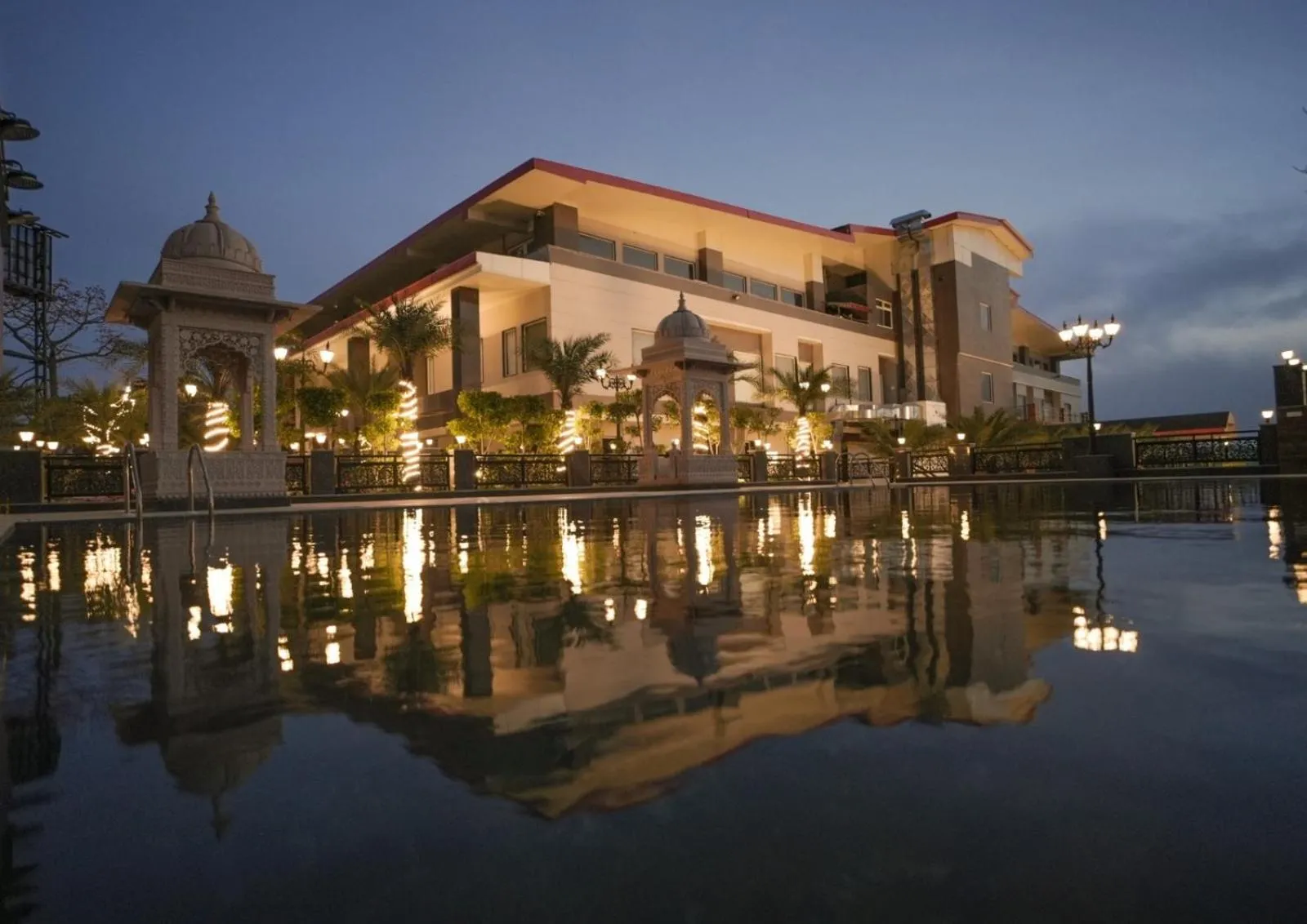 Property building in Dhauladhar Heights Resort