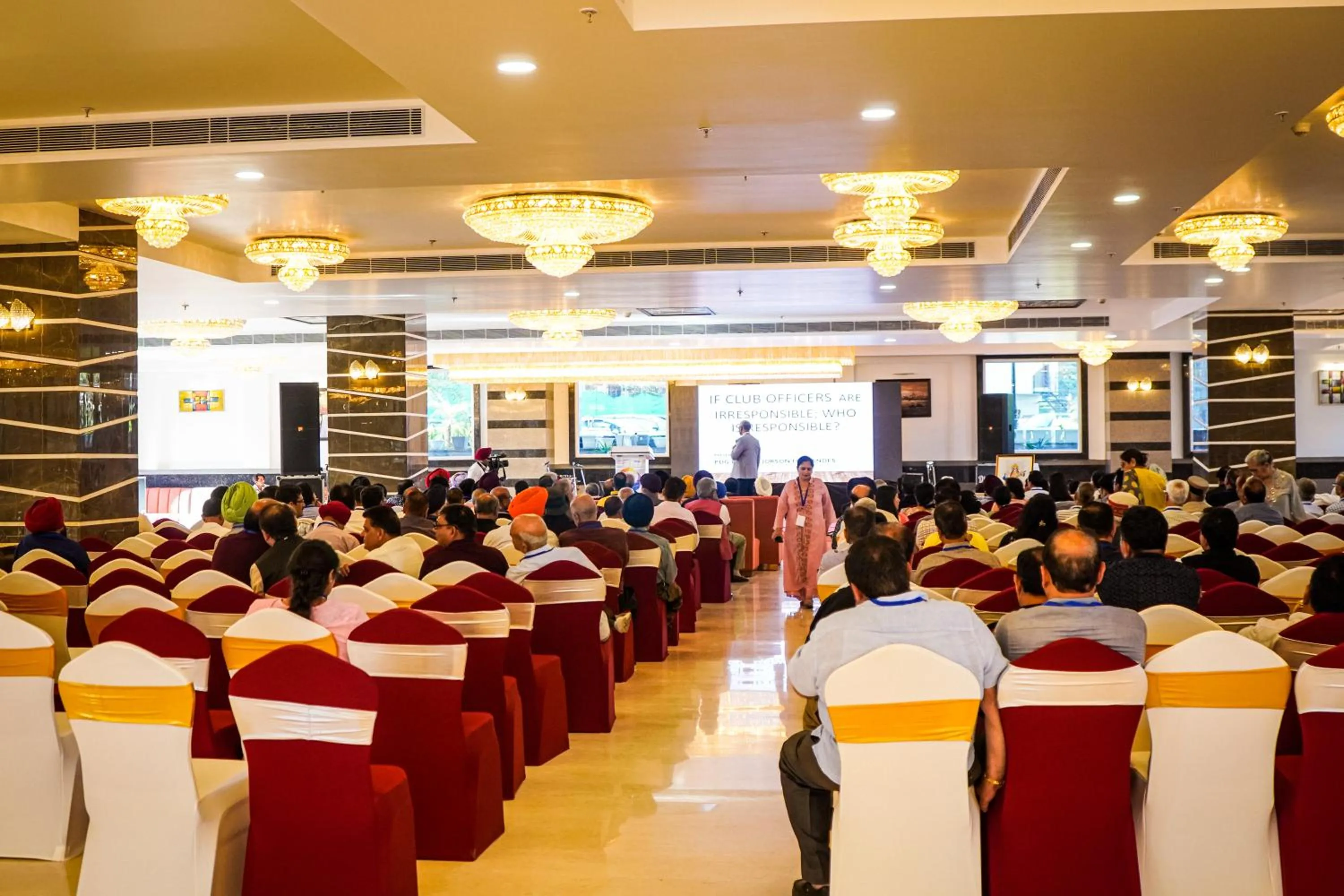 Meeting/conference room in Dhauladhar Heights Resort