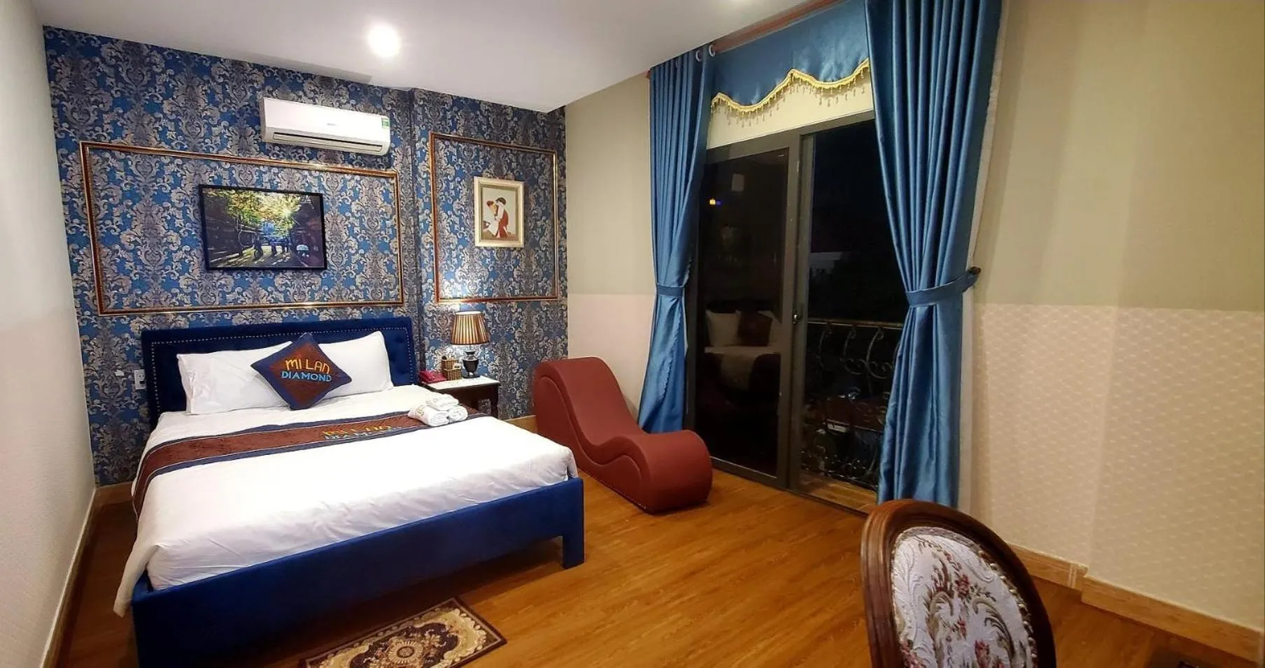 Photo of the whole room, Bed in Milan Diamond Hotel