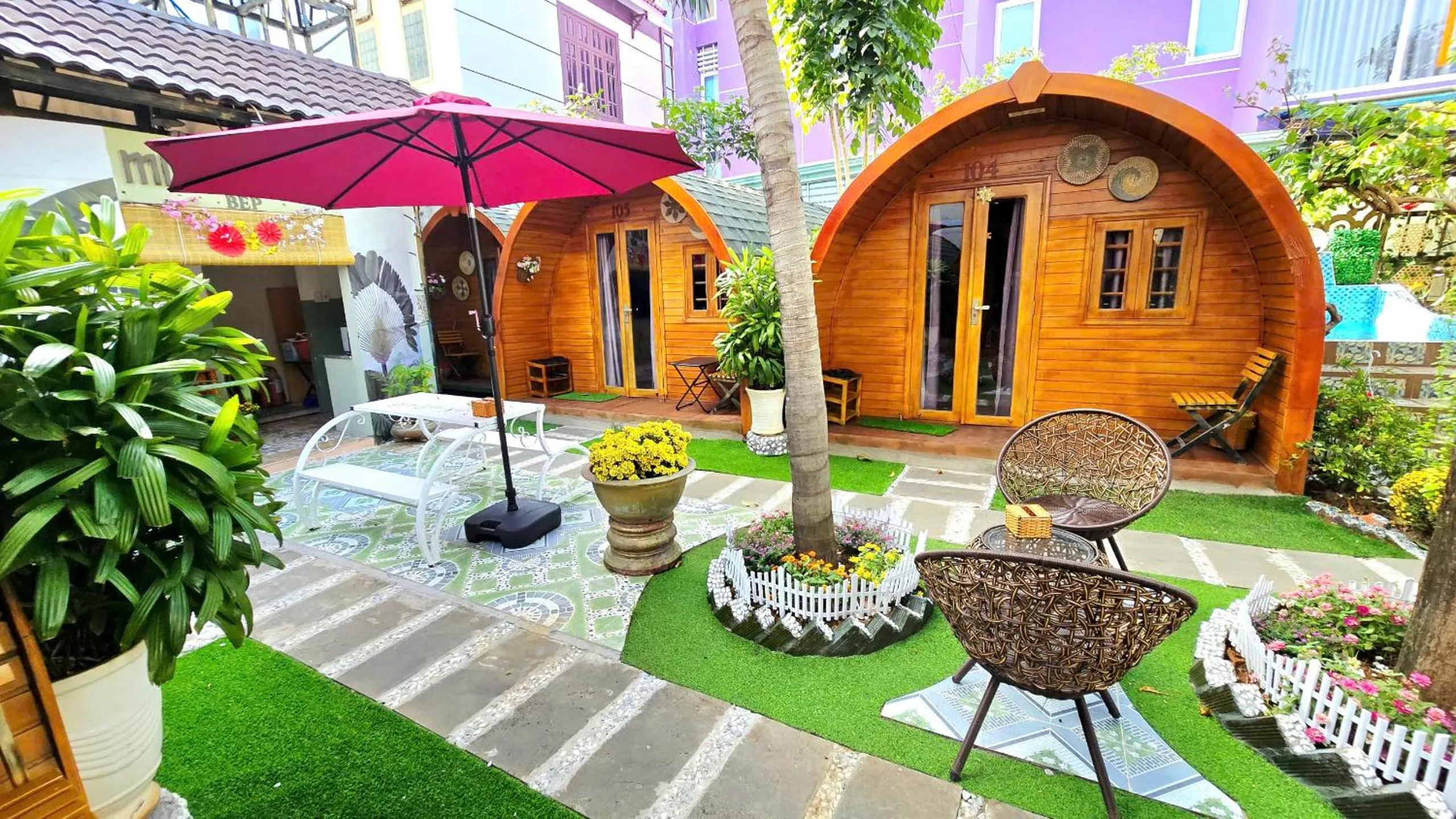 Patio in Milan Corner Hotel