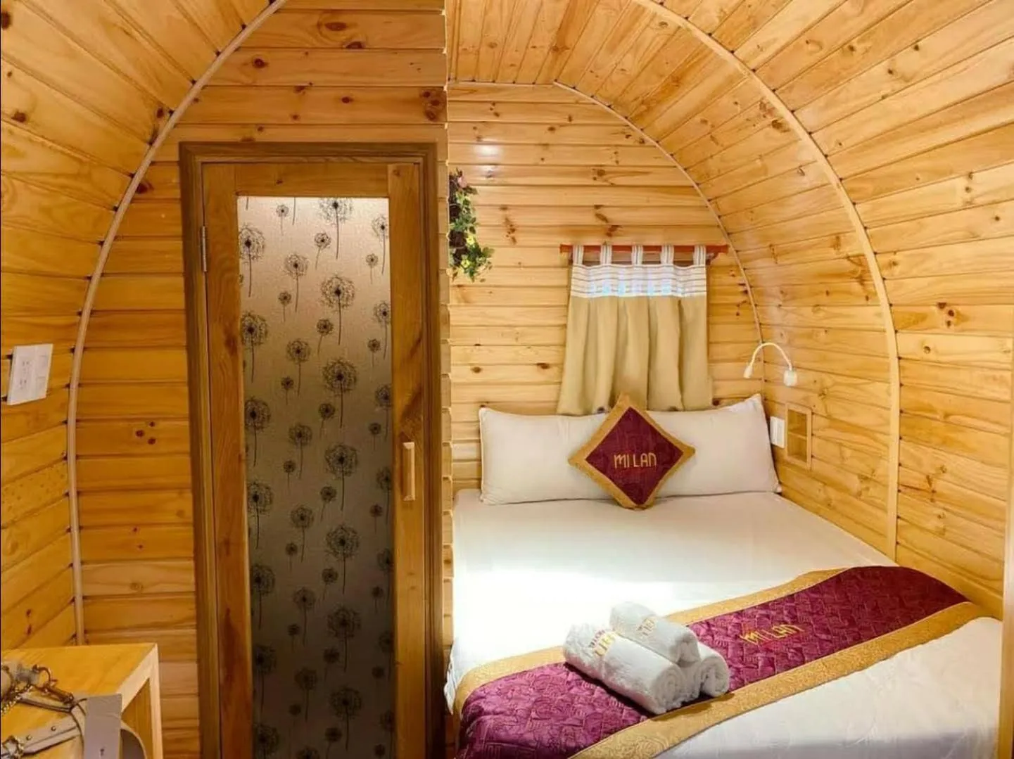 Bed in Milan Corner Hotel