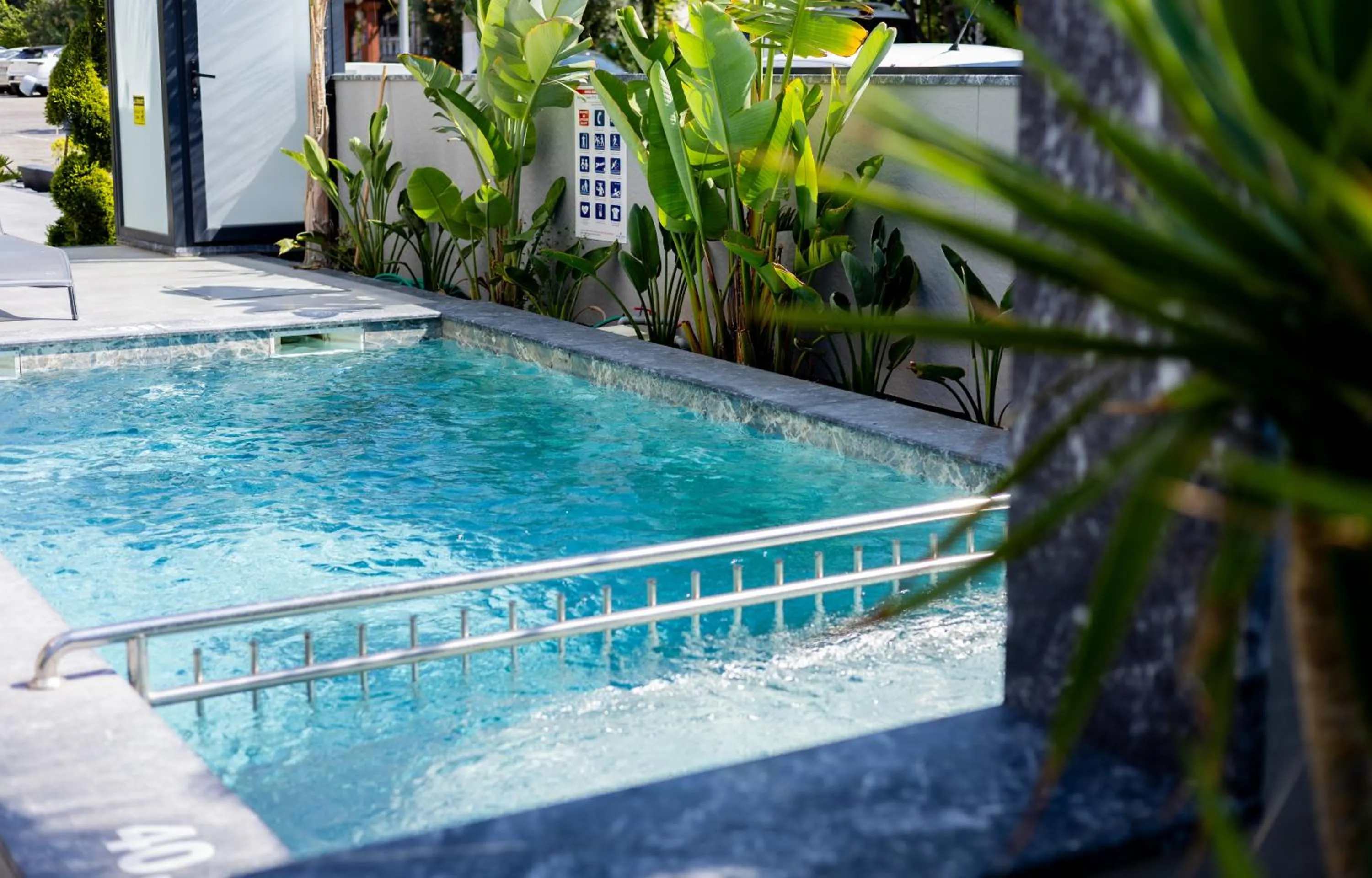 Pool view in Artan Suites Tatil Evleri