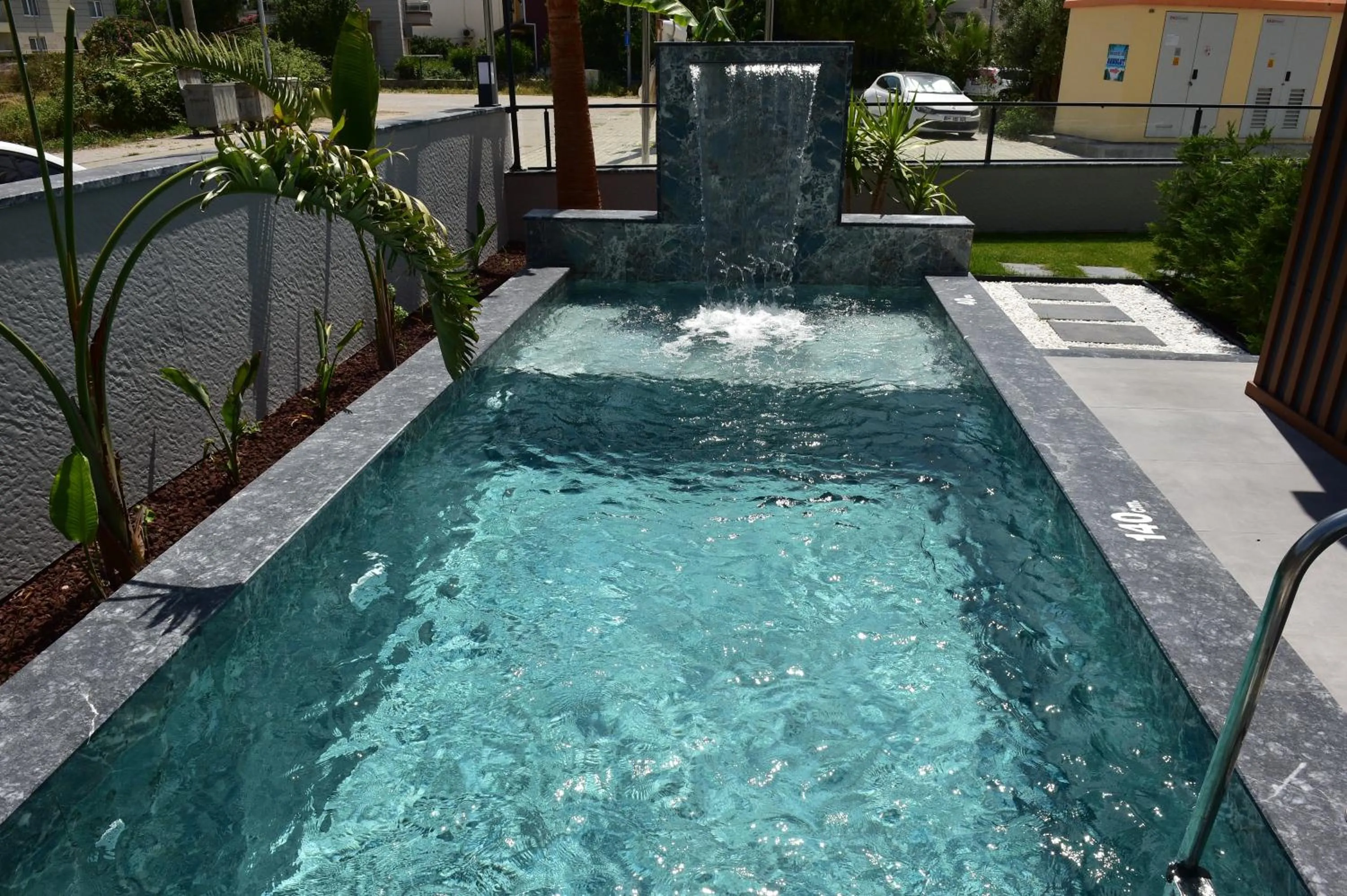 Swimming pool in Artan Suites Tatil Evleri