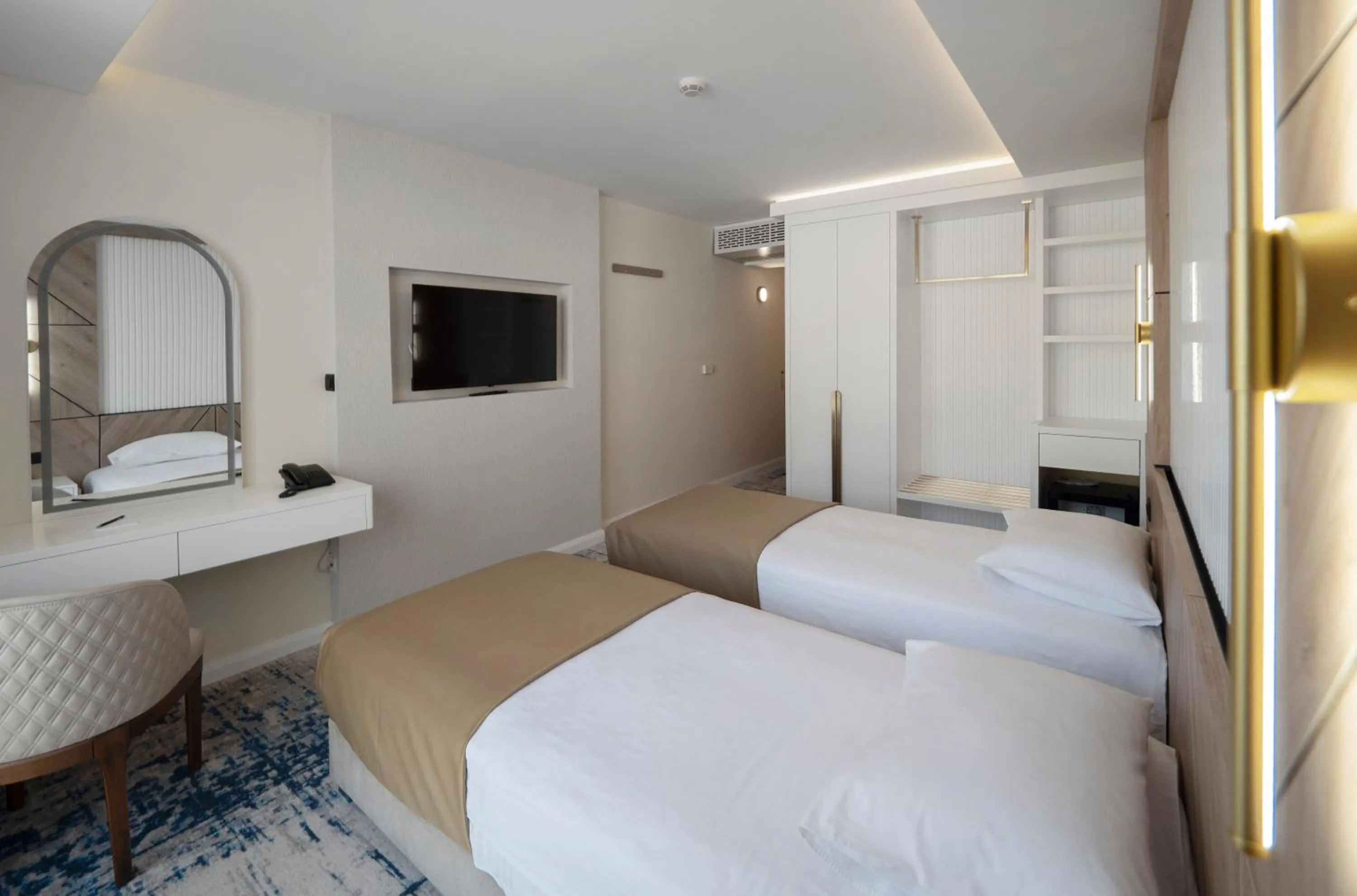 Bed in Hotel Tara Becici