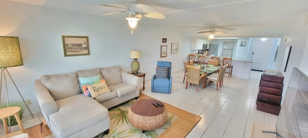 Living room in Saida Towers II #104