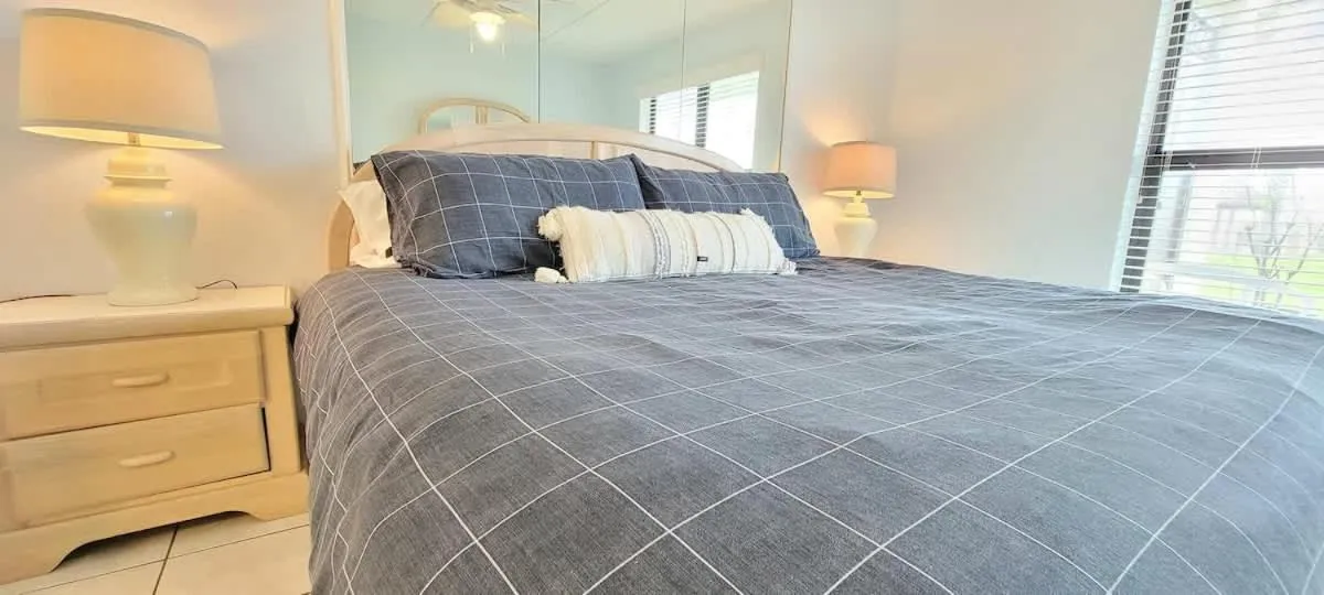 Bed in Saida Towers II #104