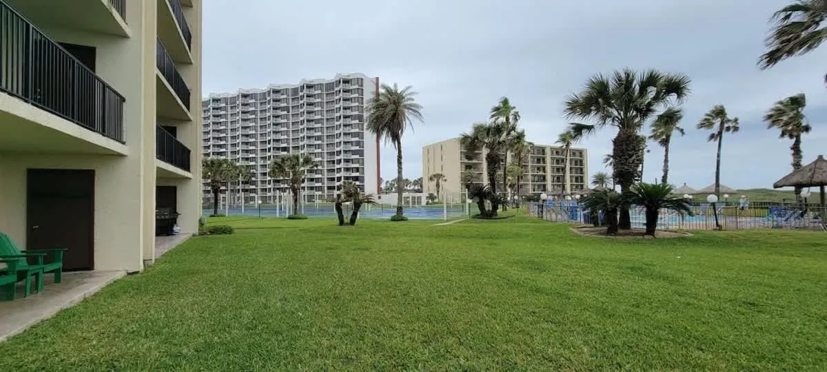 Other in Saida Towers II #104