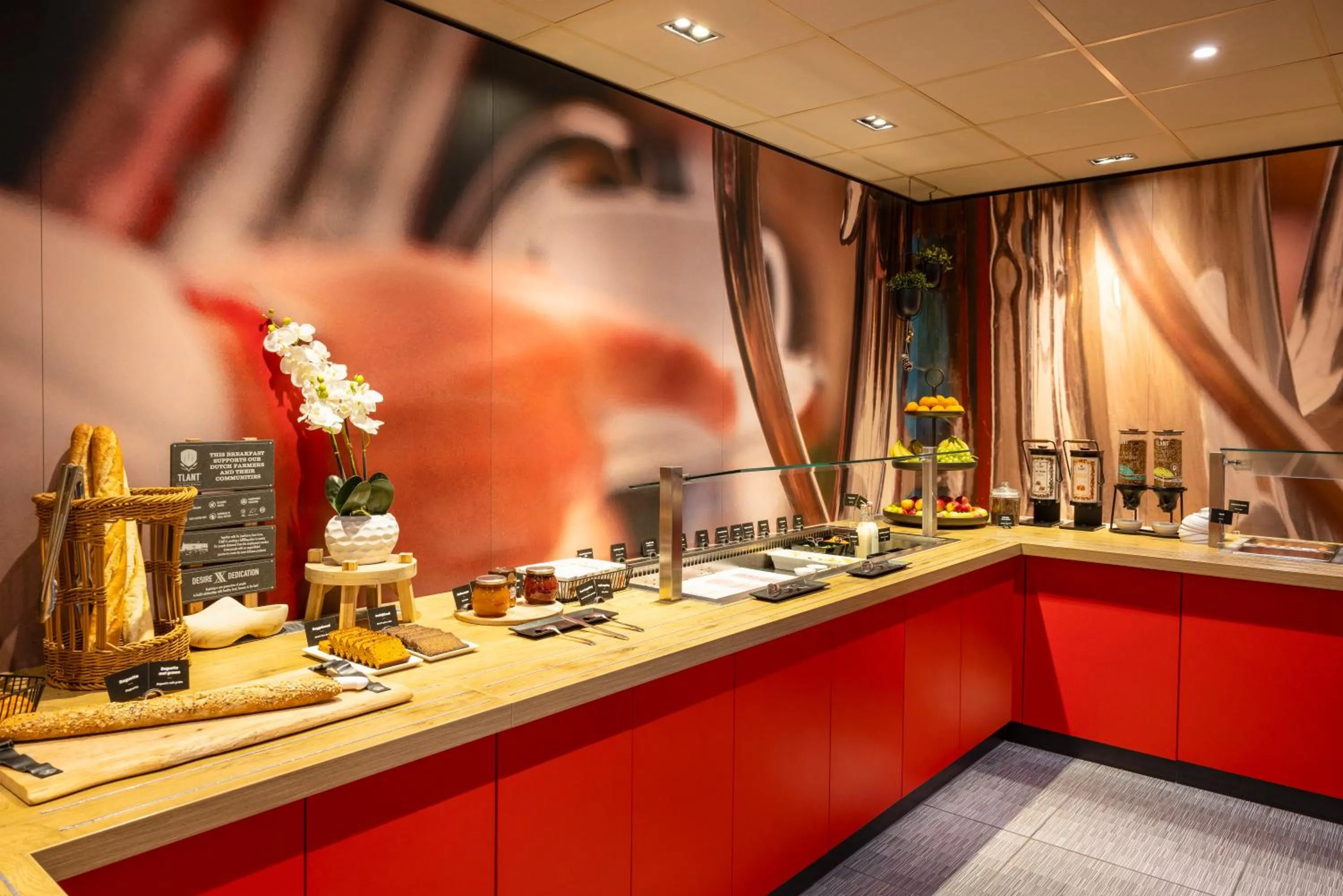 Property building in ibis Rotterdam City Centre