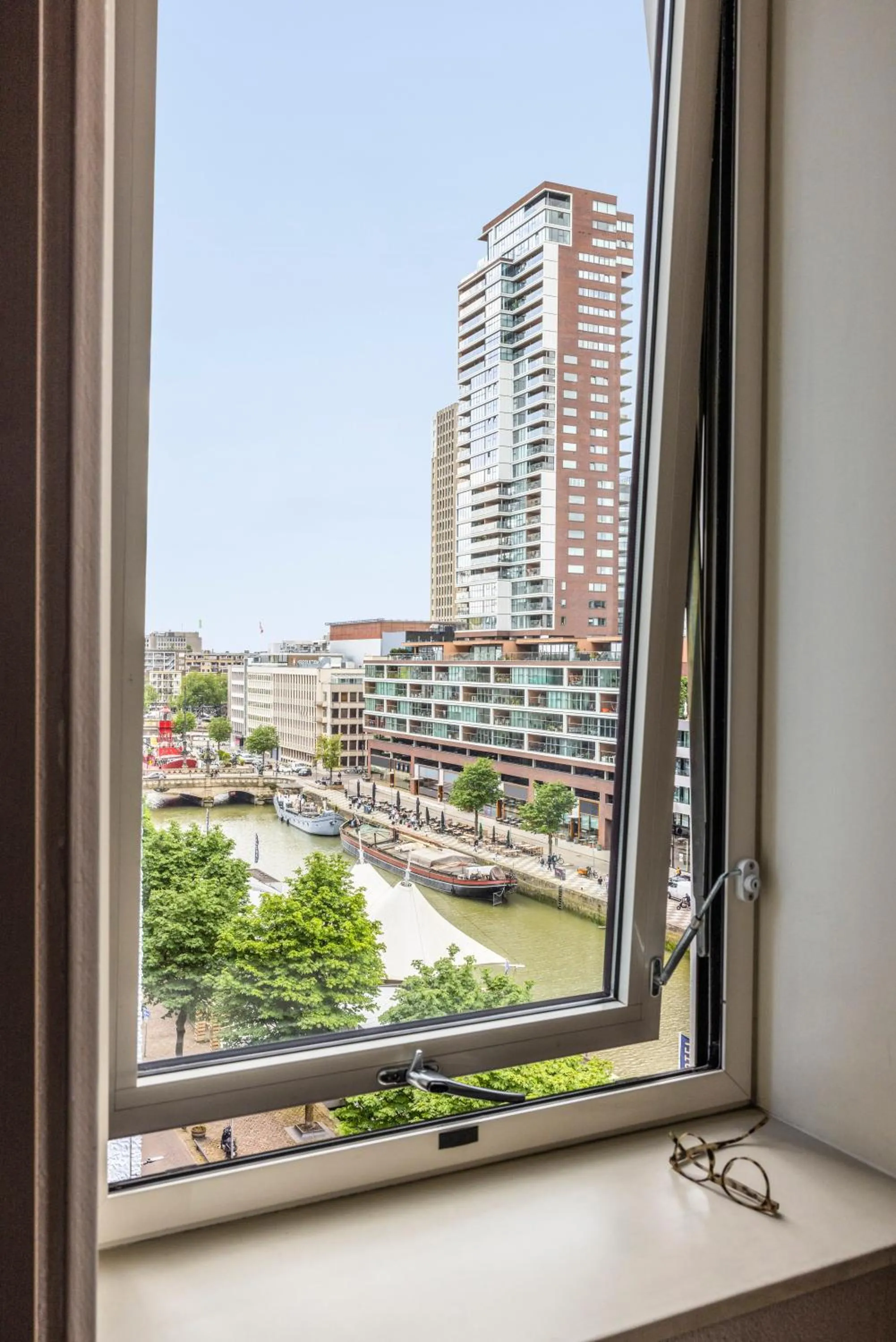 Day in ibis Rotterdam City Centre