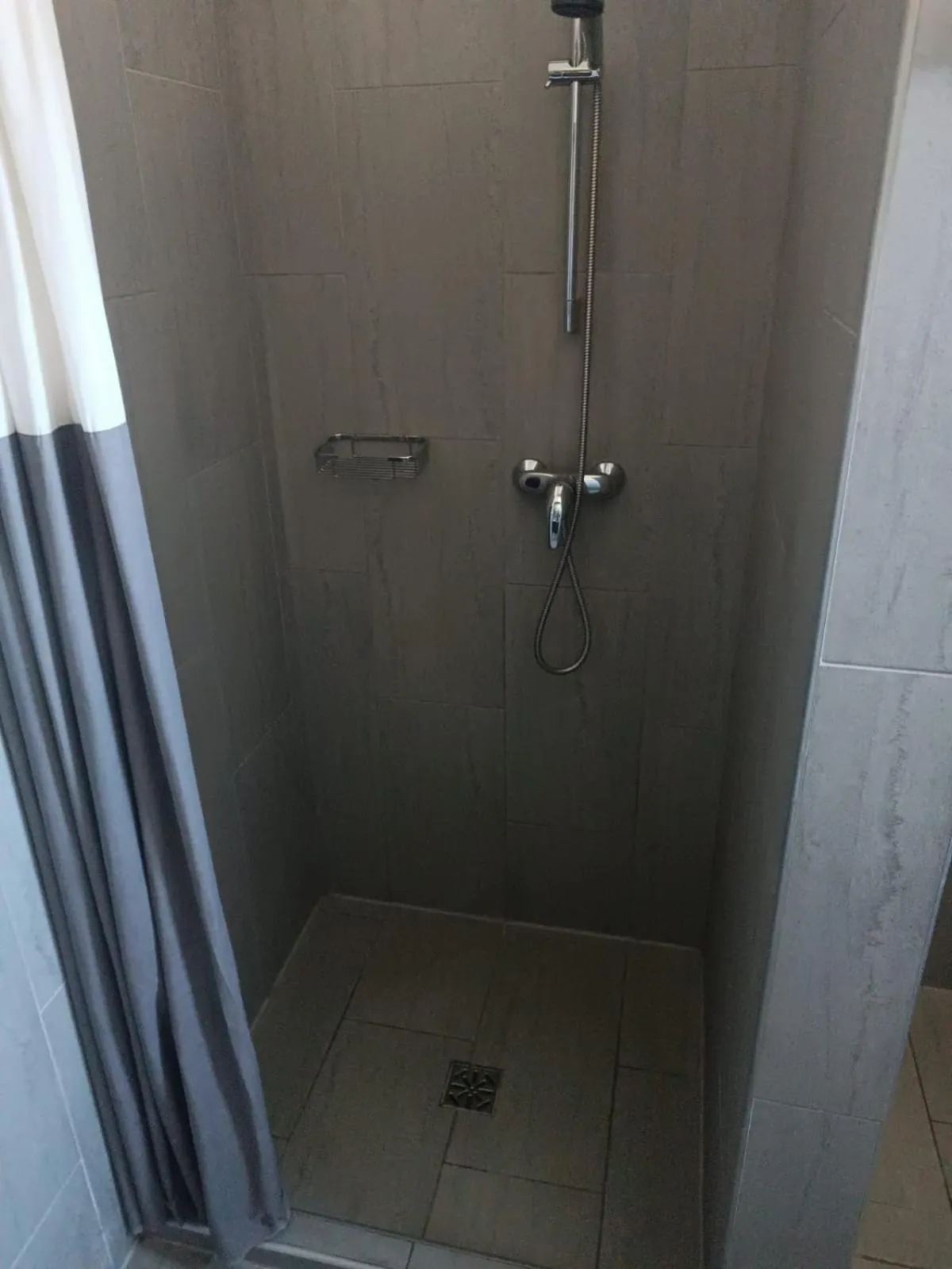 Shower in Aparthotel Strefa Budget