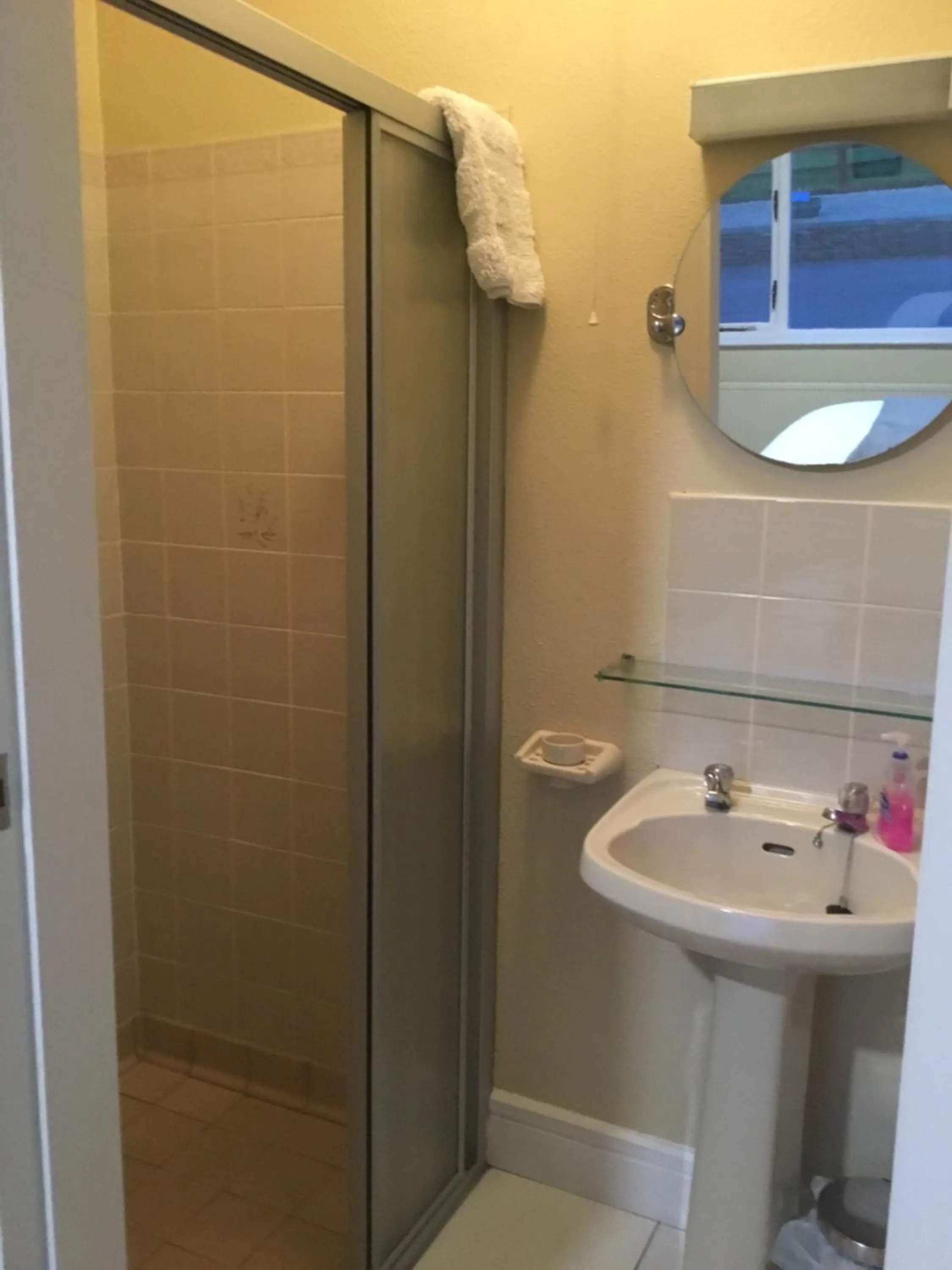 Bathroom in La Mirage B&B